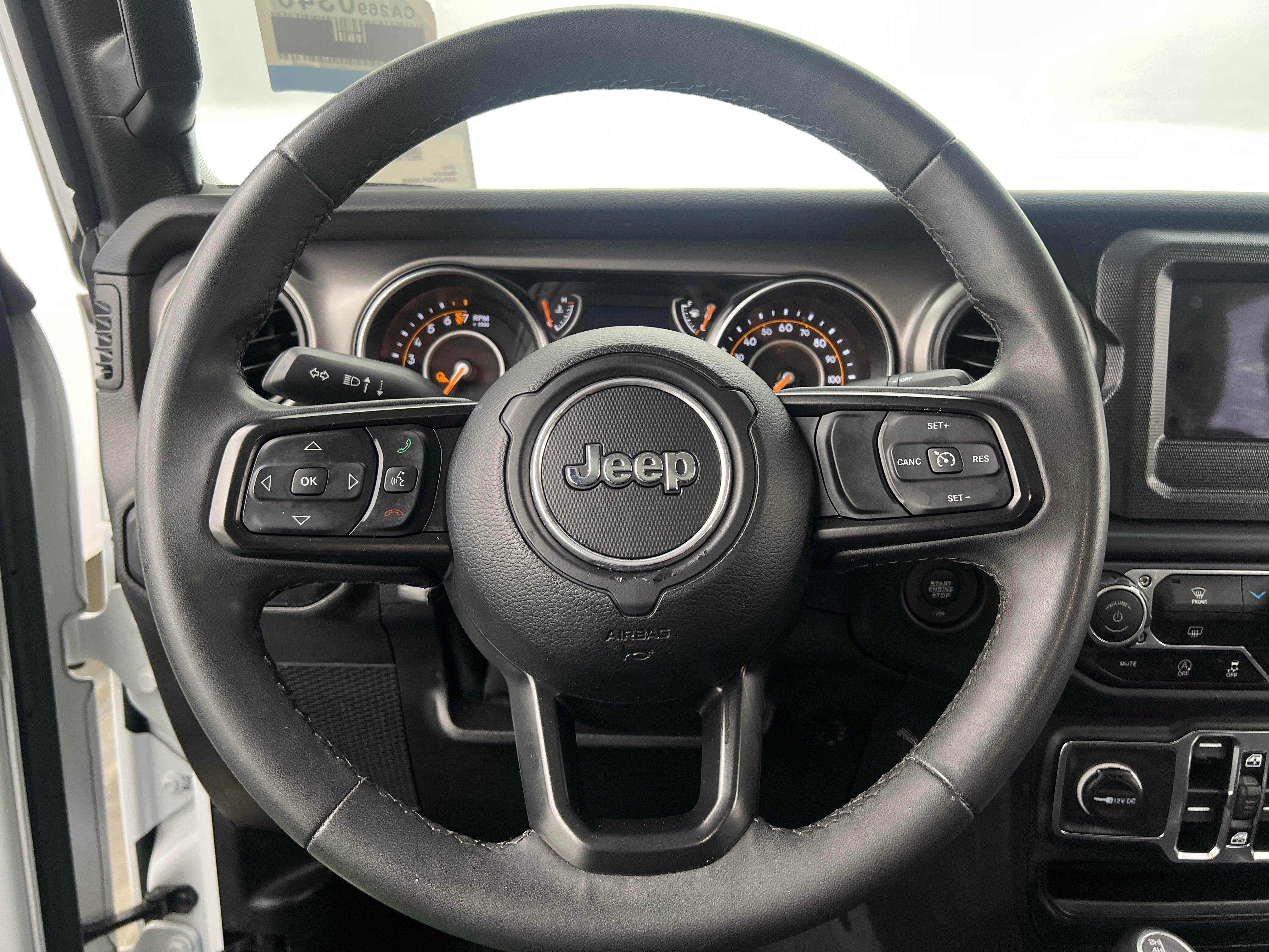 Thumbnail: 2023 Jeep Gladiator - 5