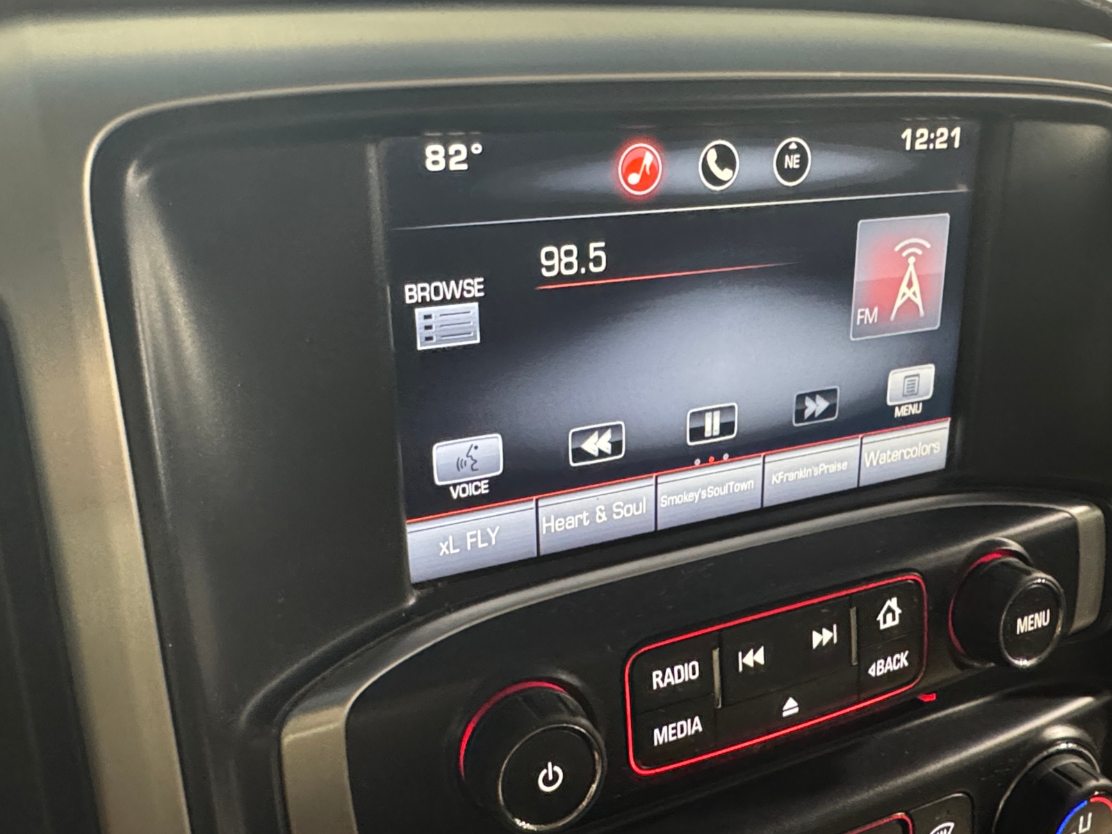 Thumbnail: 2015 GMC Sierra 1500 - 3