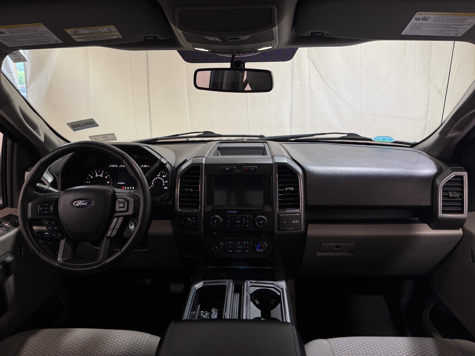 Thumbnail: 2018 Ford Econoline - 3