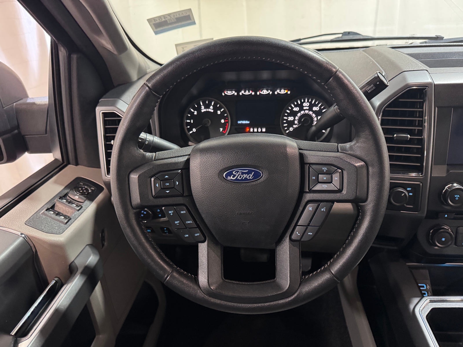 Thumbnail: 2018 Ford Econoline - 5