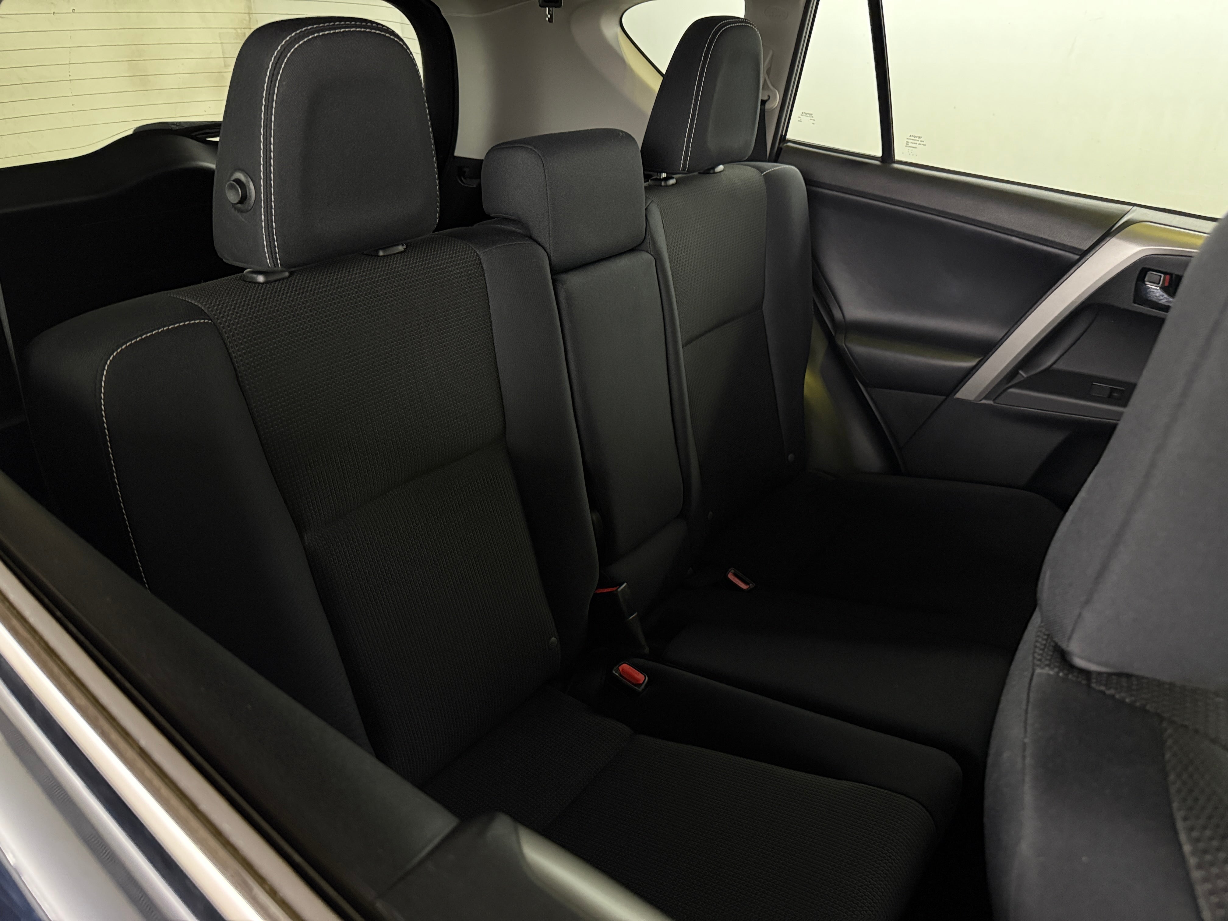 Thumbnail: 2017 Toyota RAV4 - 6