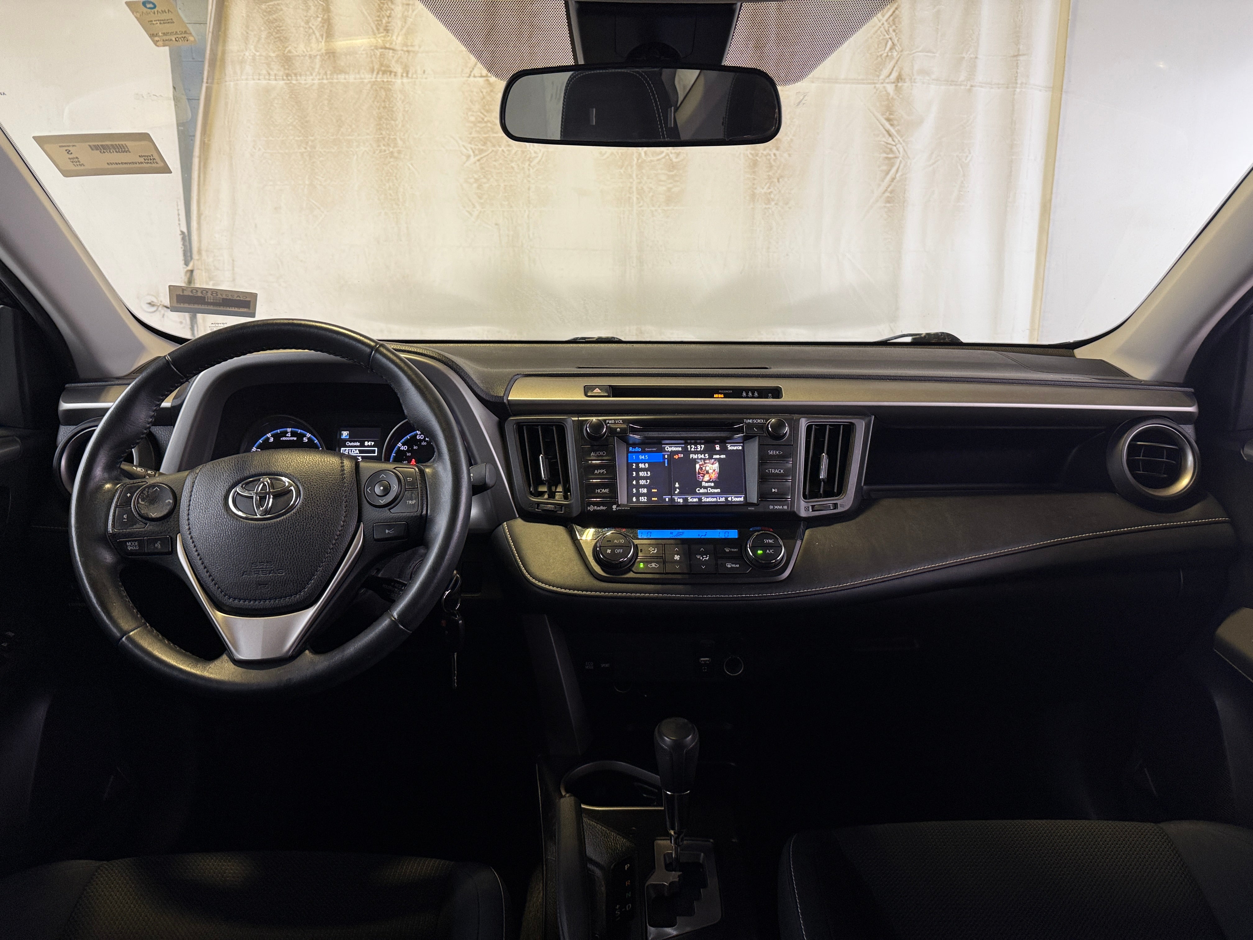 Thumbnail: 2017 Toyota RAV4 - 3
