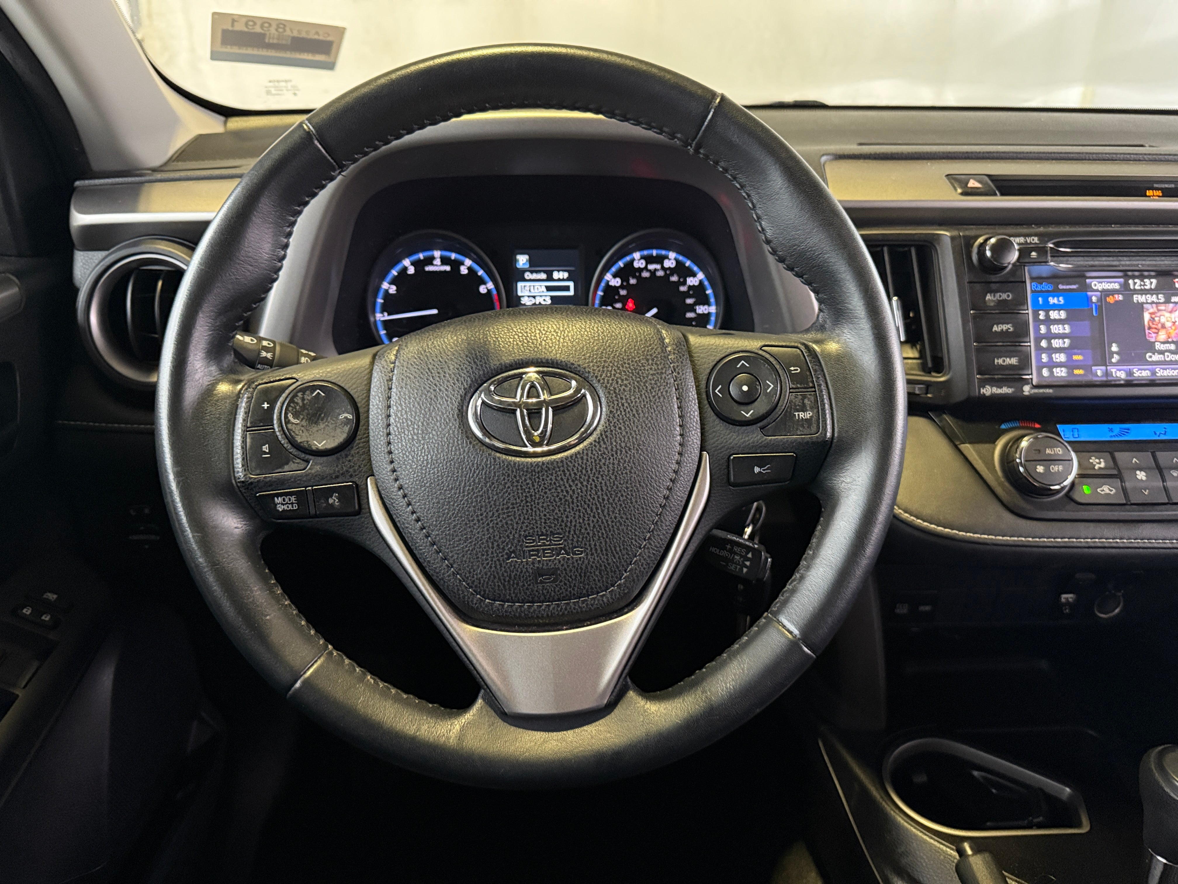 Thumbnail: 2017 Toyota RAV4 - 5