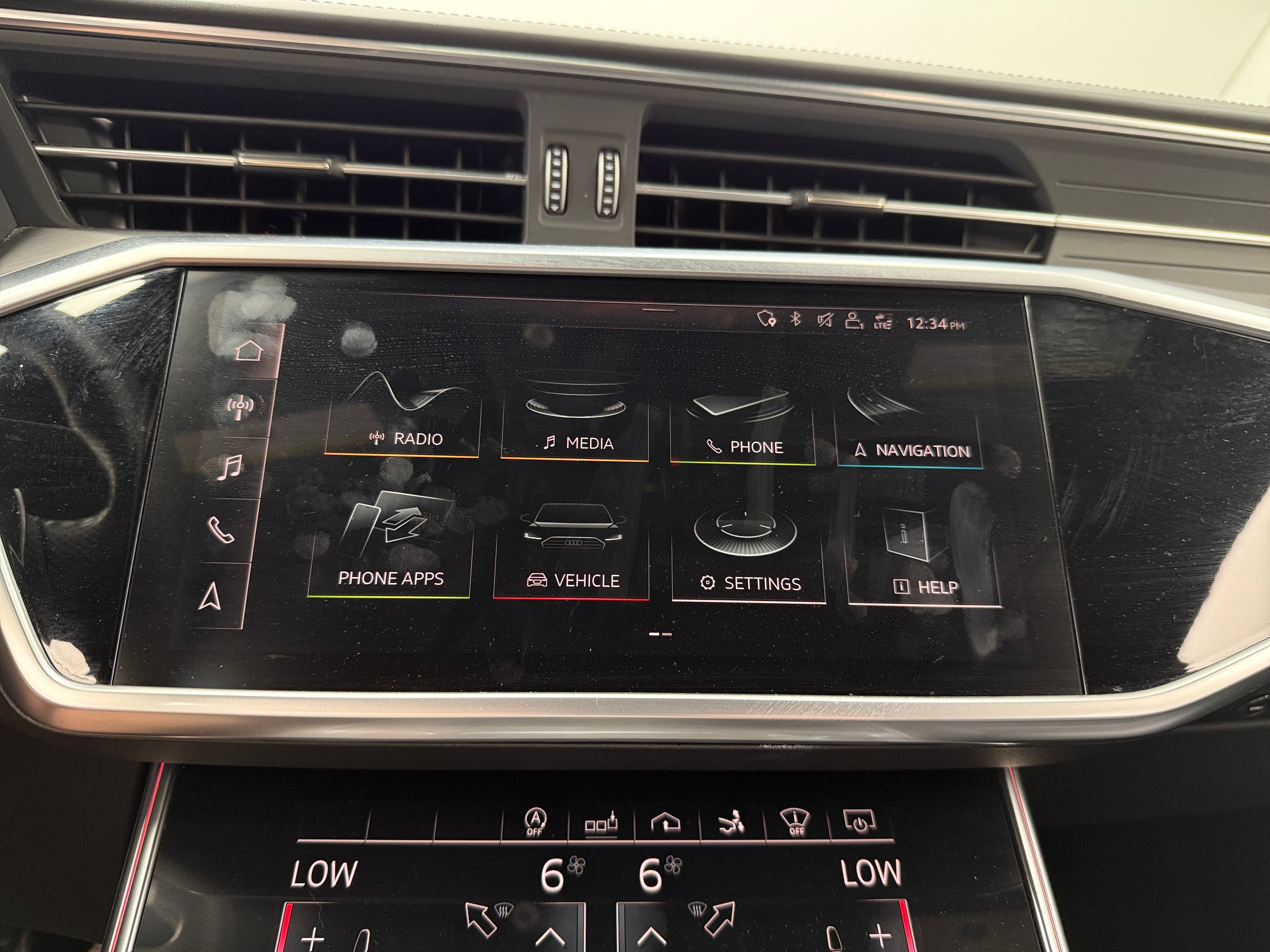 Thumbnail: 2020 Audi S7 - 3