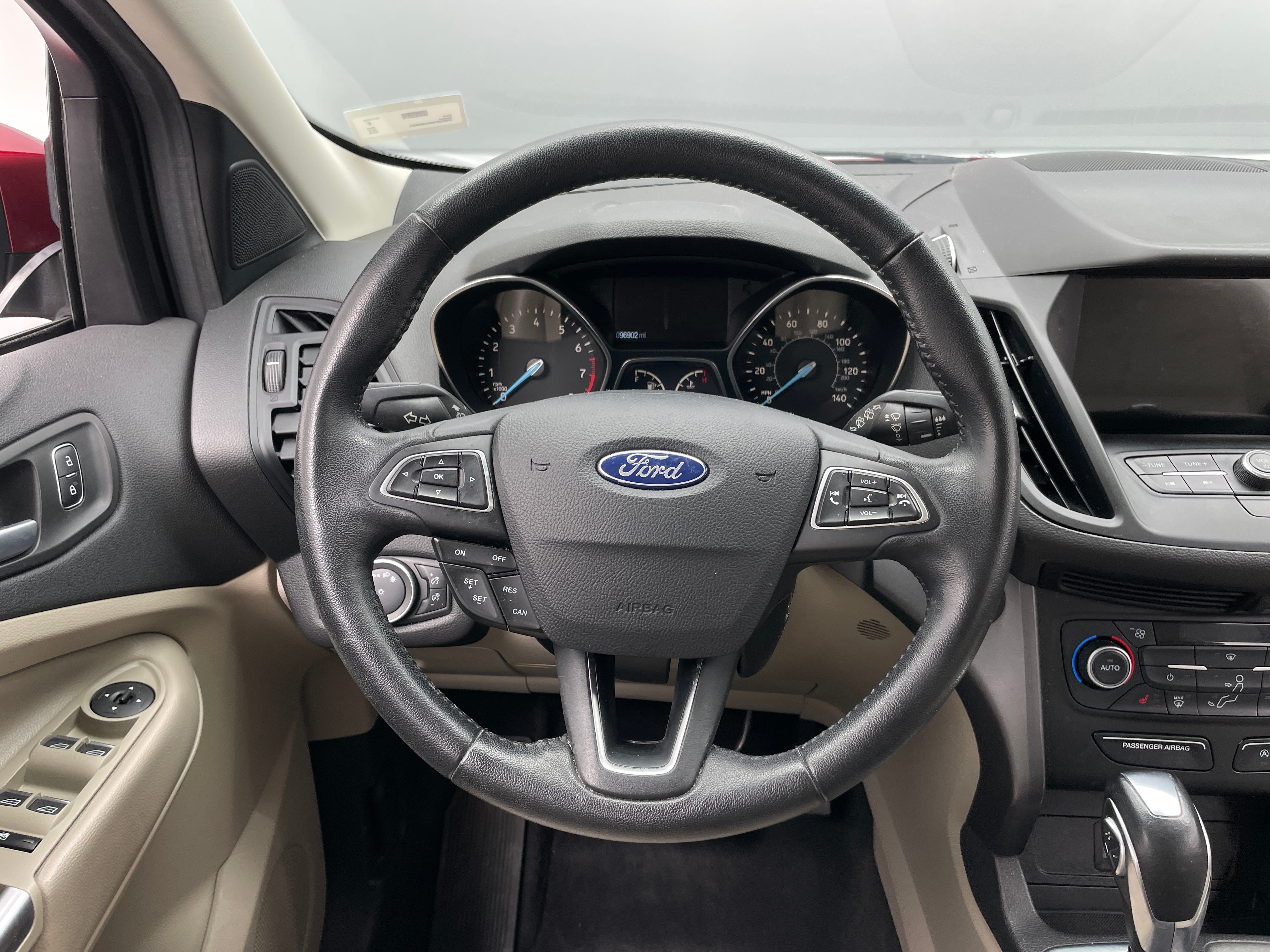Thumbnail: 2019 Ford Escape - 4