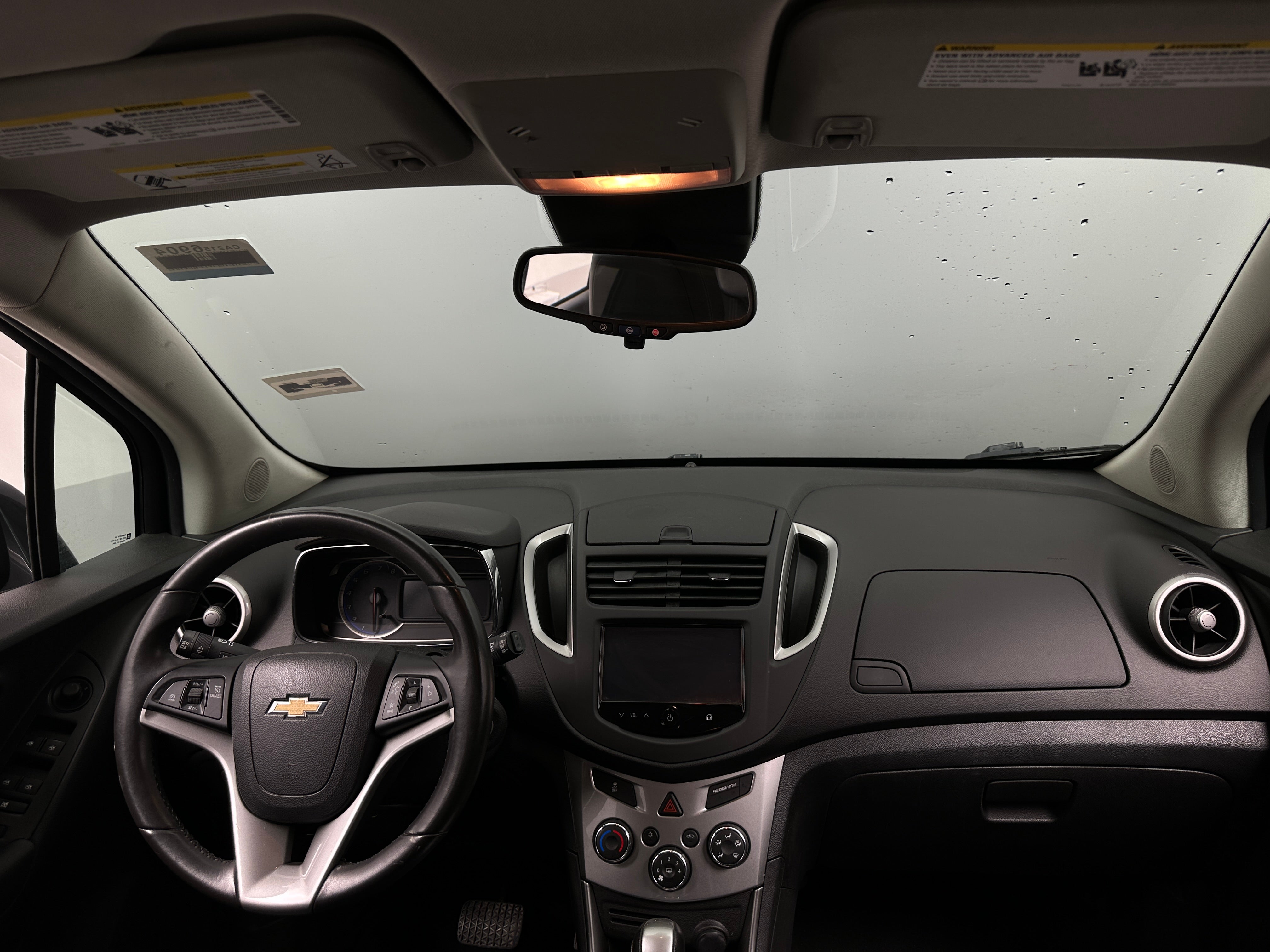 Thumbnail: 2016 Chevrolet Trax - 3