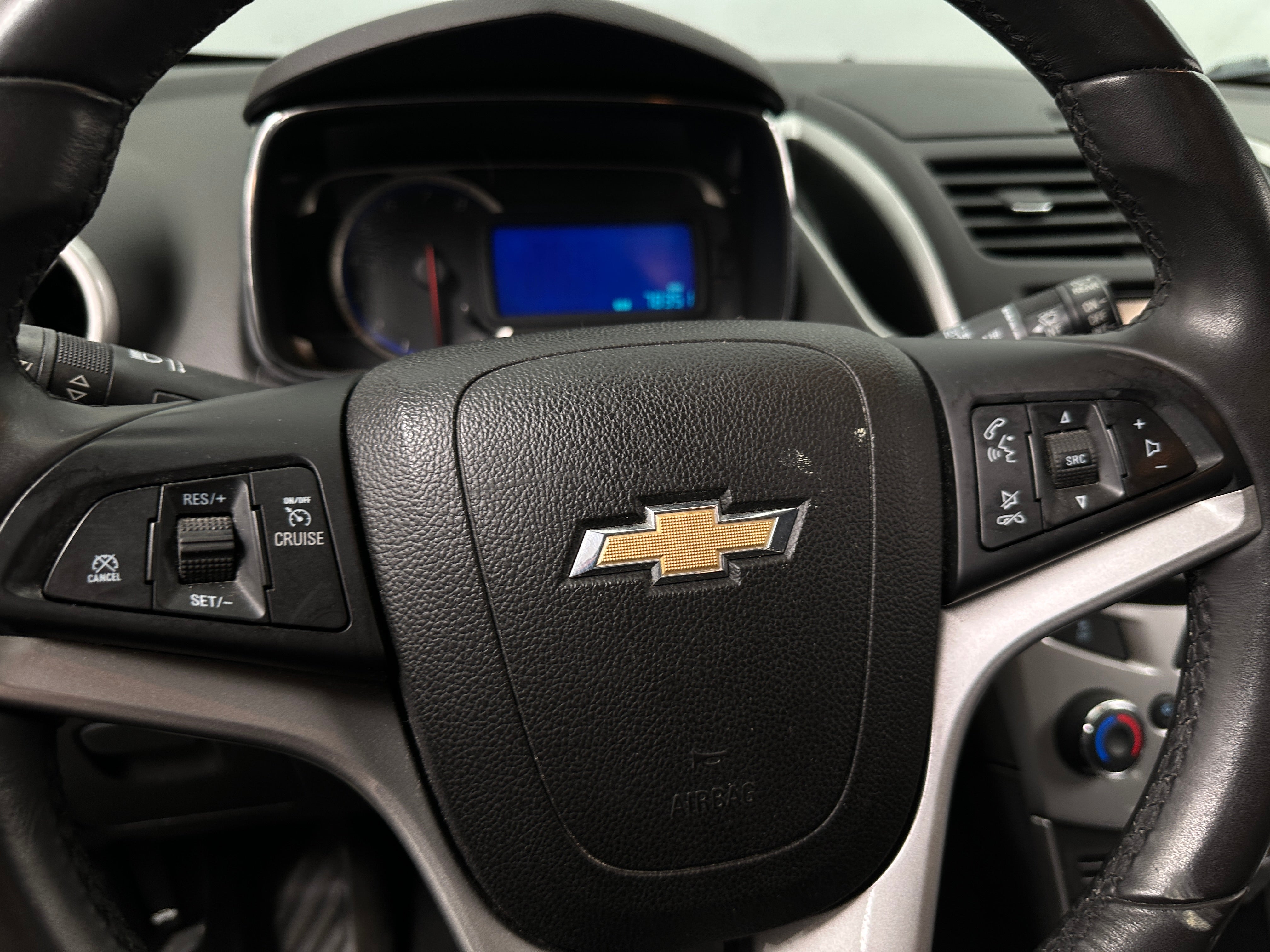 Thumbnail: 2016 Chevrolet Trax - 5