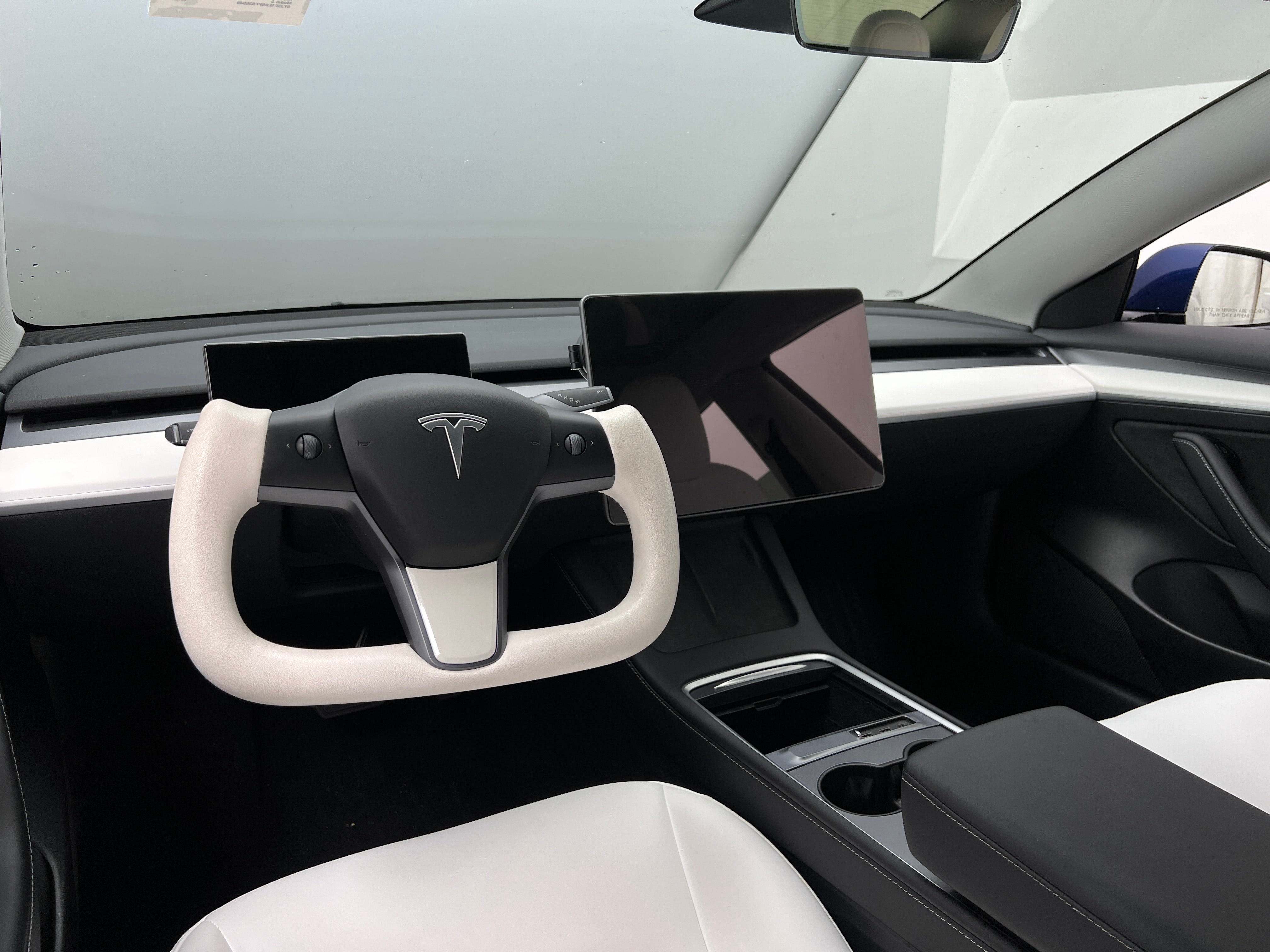 Thumbnail: 2023 Tesla Model 3 - 2