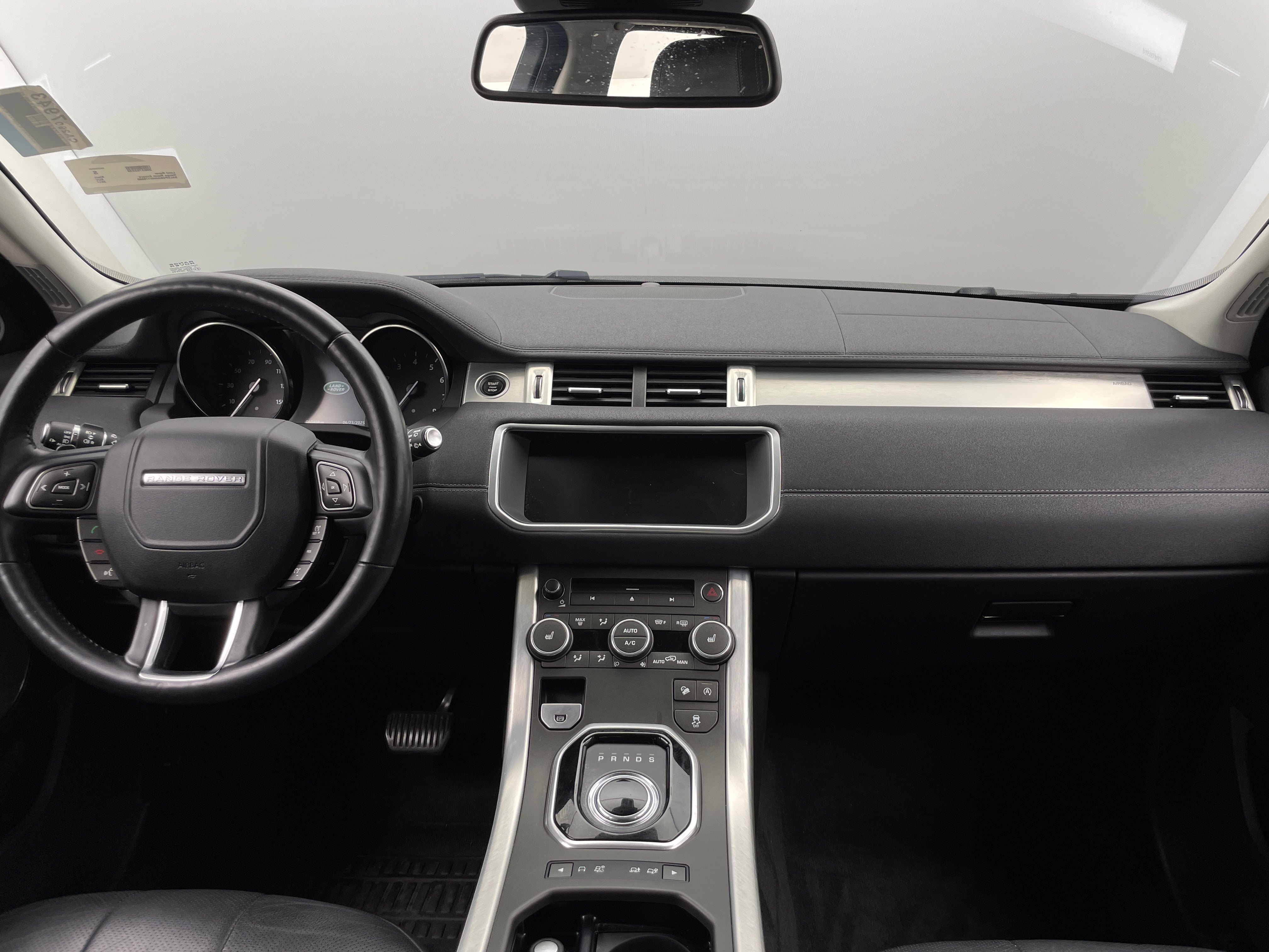 Thumbnail: 2017 Land Rover Range Rover Evoque - 2