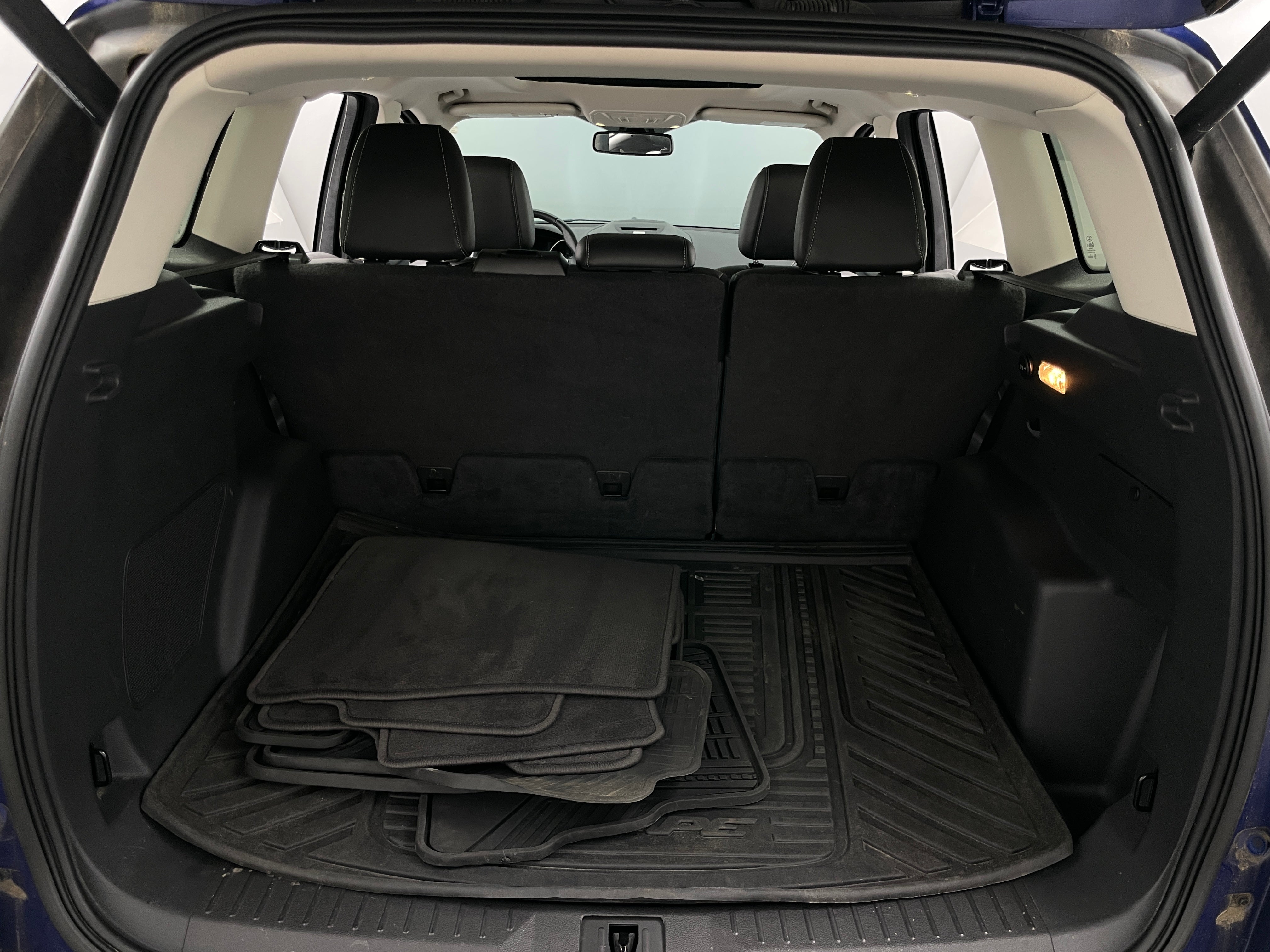 Thumbnail: 2016 Ford Escape - 6