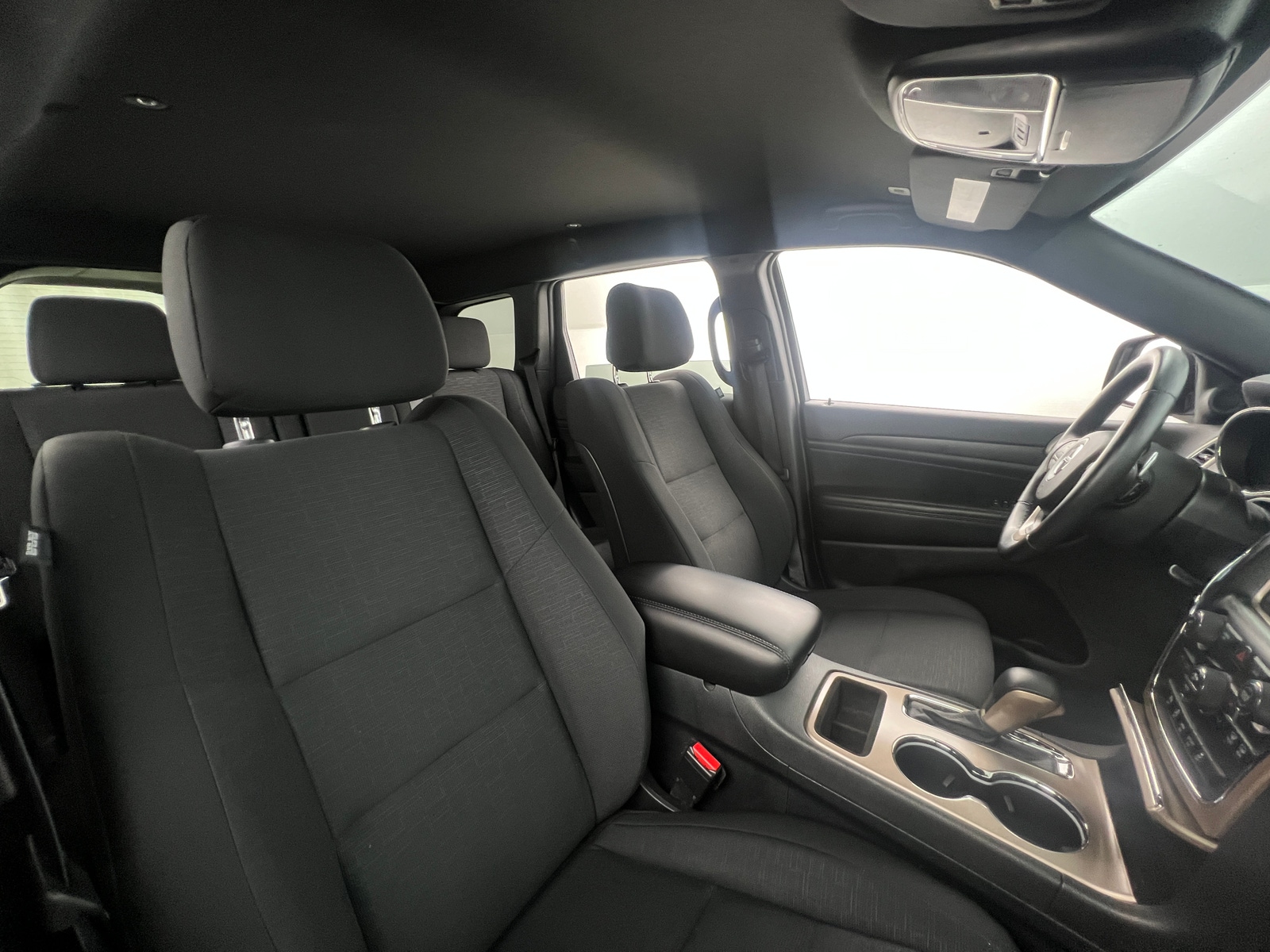 Thumbnail: 2017 Jeep Grand Cherokee - 2