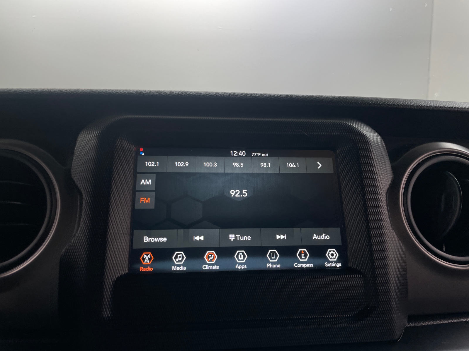 Thumbnail: 2022 Jeep Wrangler - 4