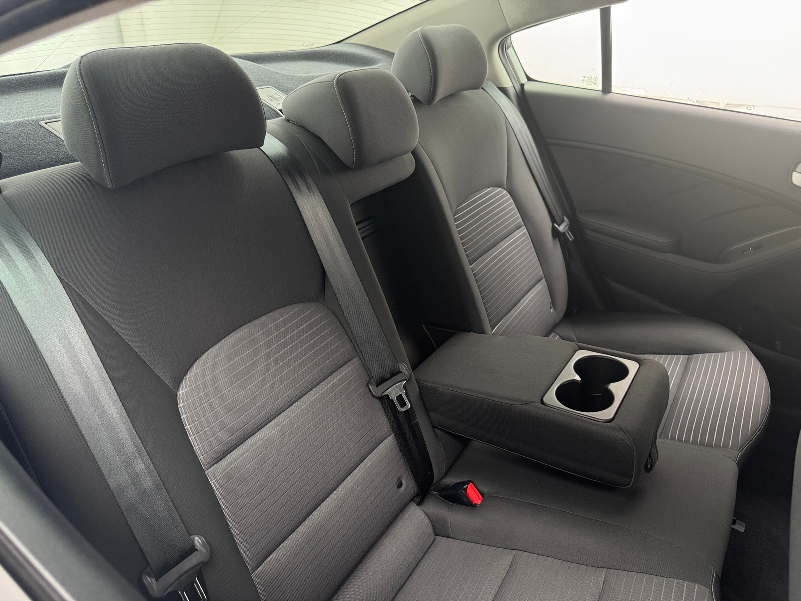 Thumbnail: 2017 Kia Forte - 6