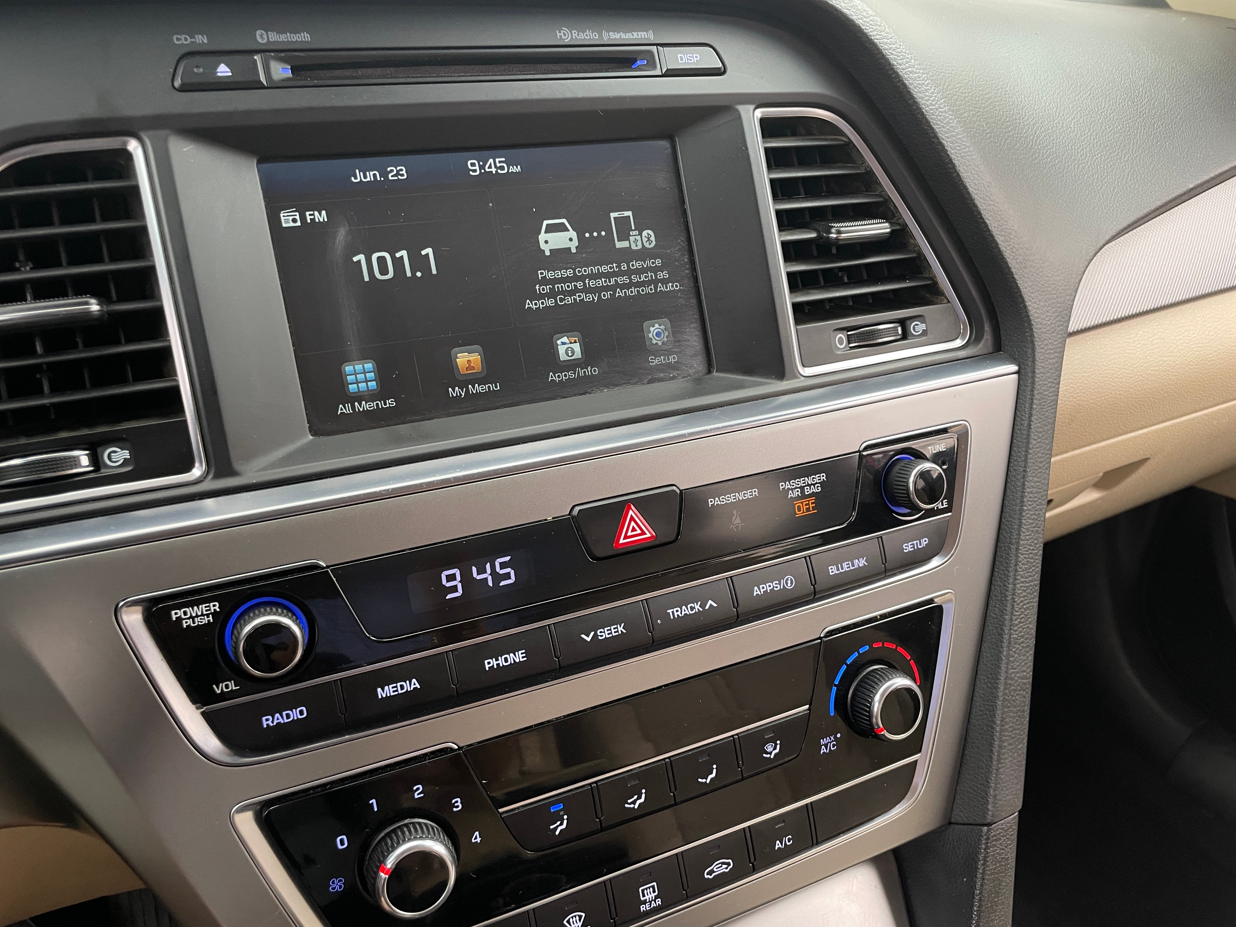 Thumbnail: 2017 Hyundai Sonata - 4
