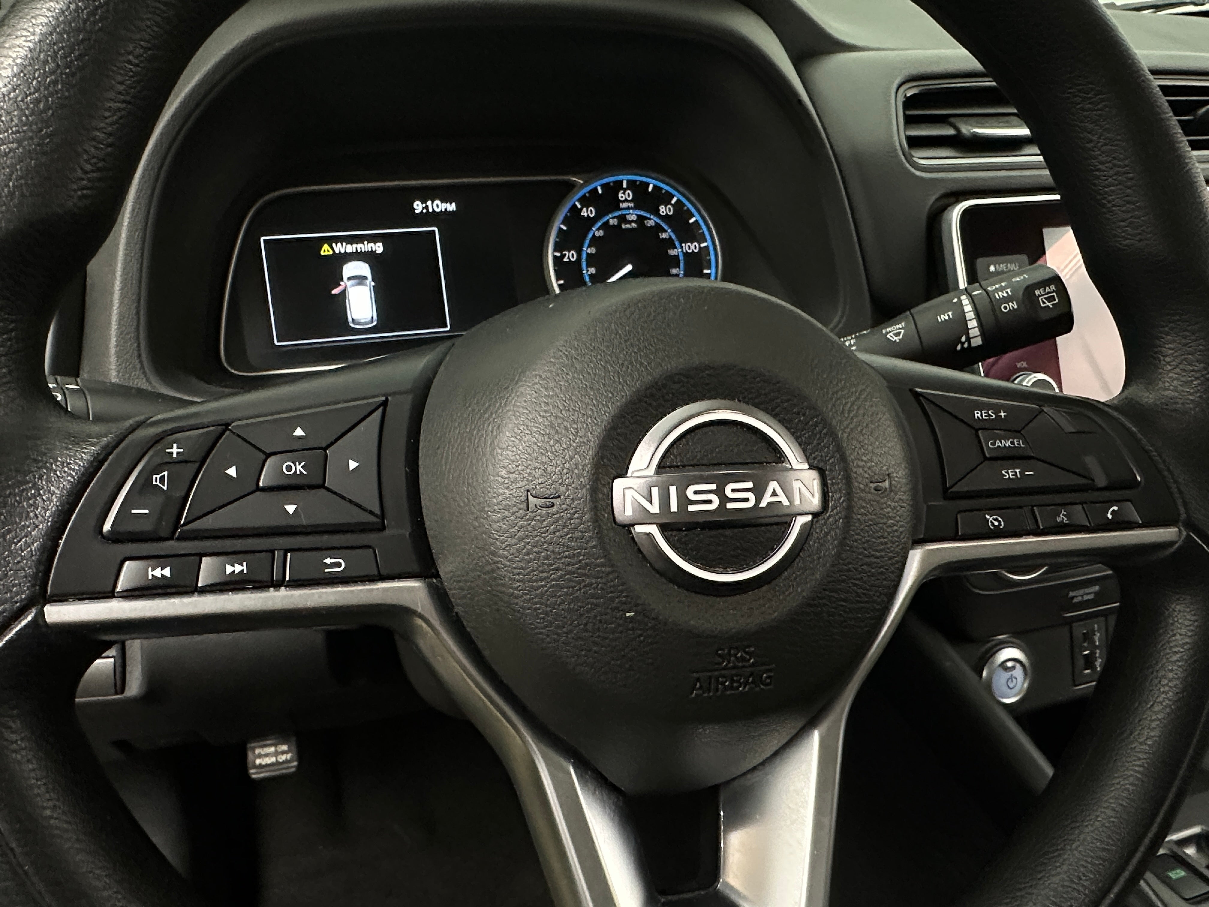 Thumbnail: 2023 Nissan Leaf - 5