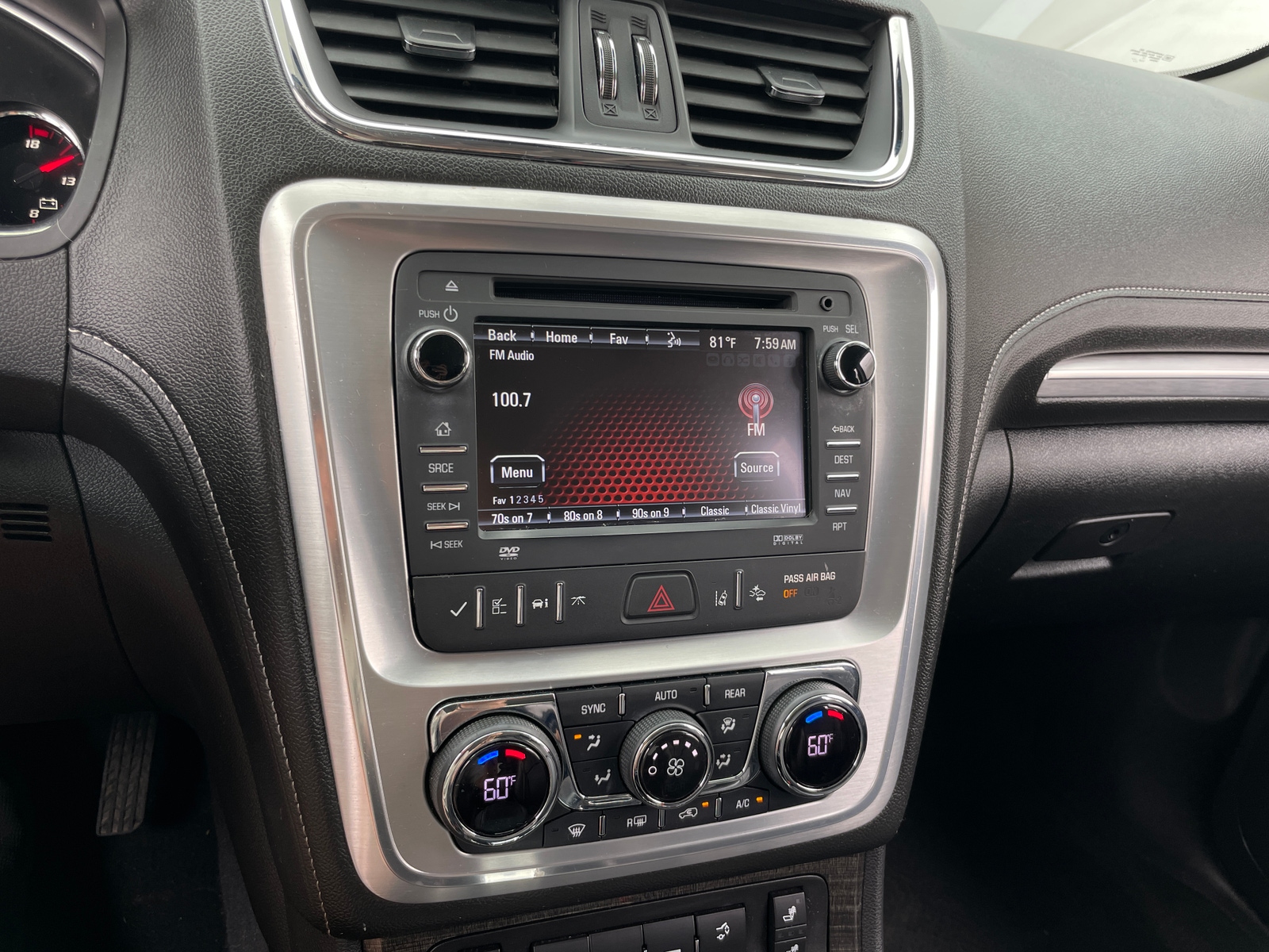 Thumbnail: 2015 GMC Acadia - 3