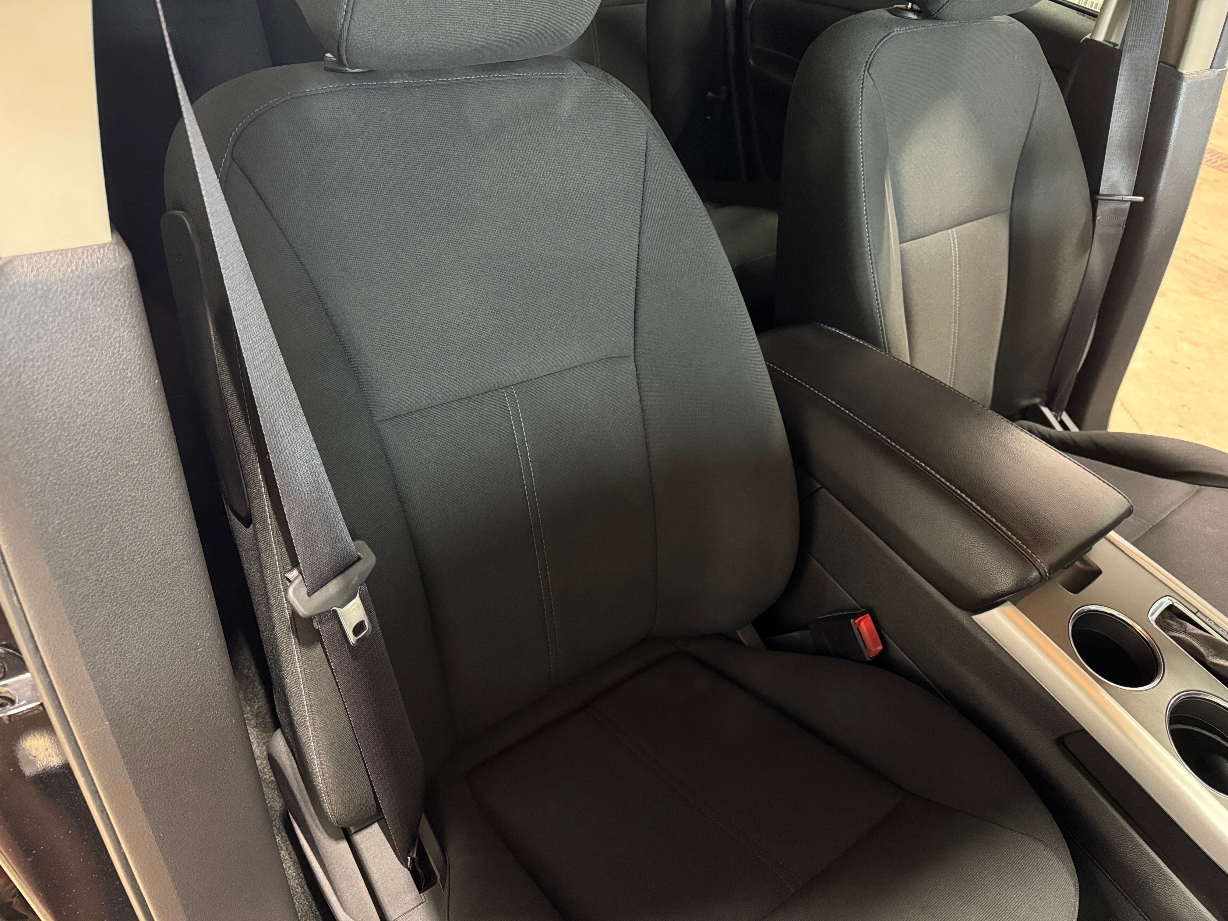 Thumbnail: 2014 Ford Edge - 2