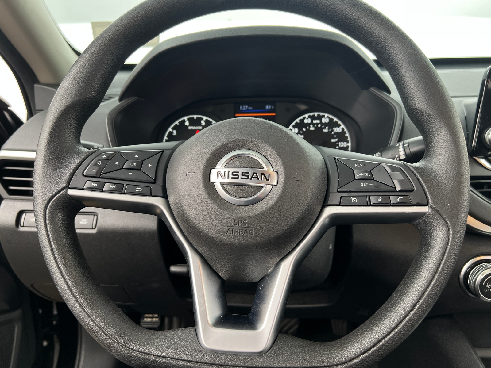 Thumbnail: 2021 Nissan Altima - 5