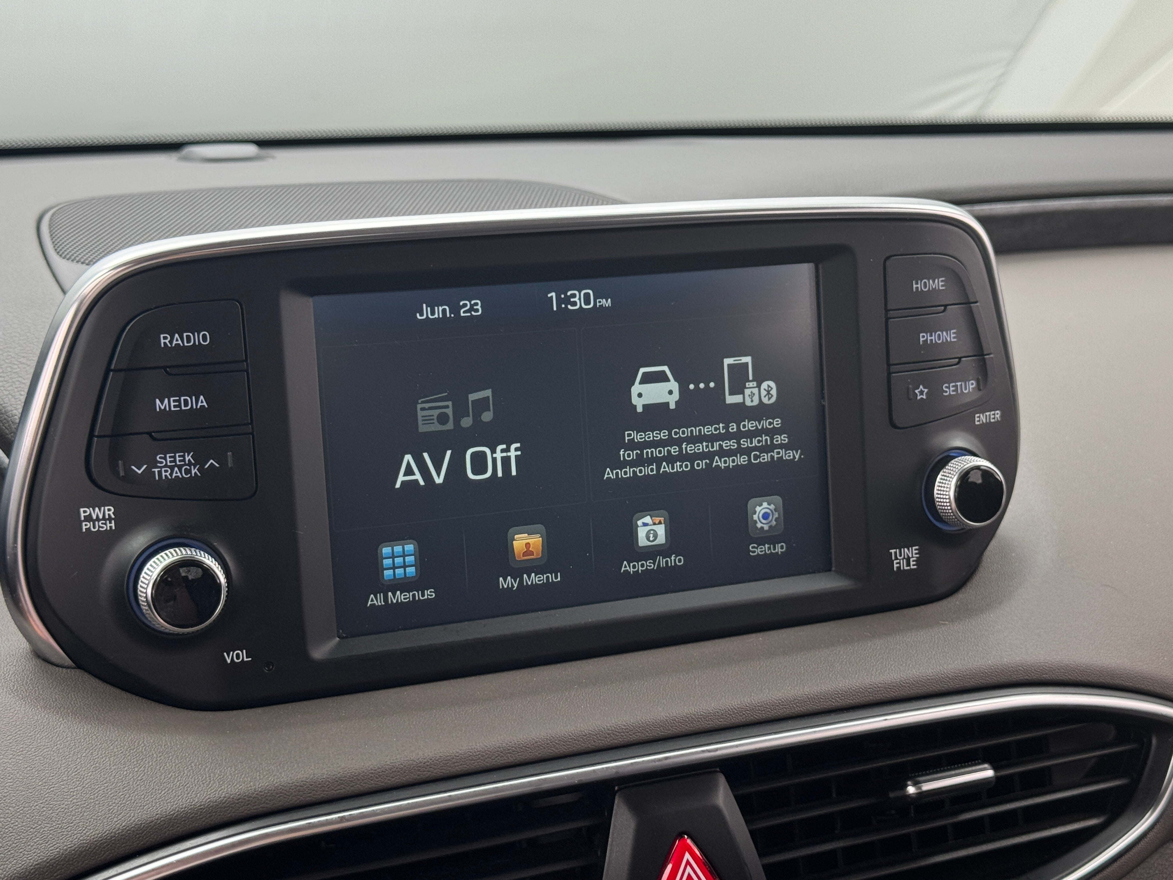 Thumbnail: 2019 Hyundai Santa Fe - 4