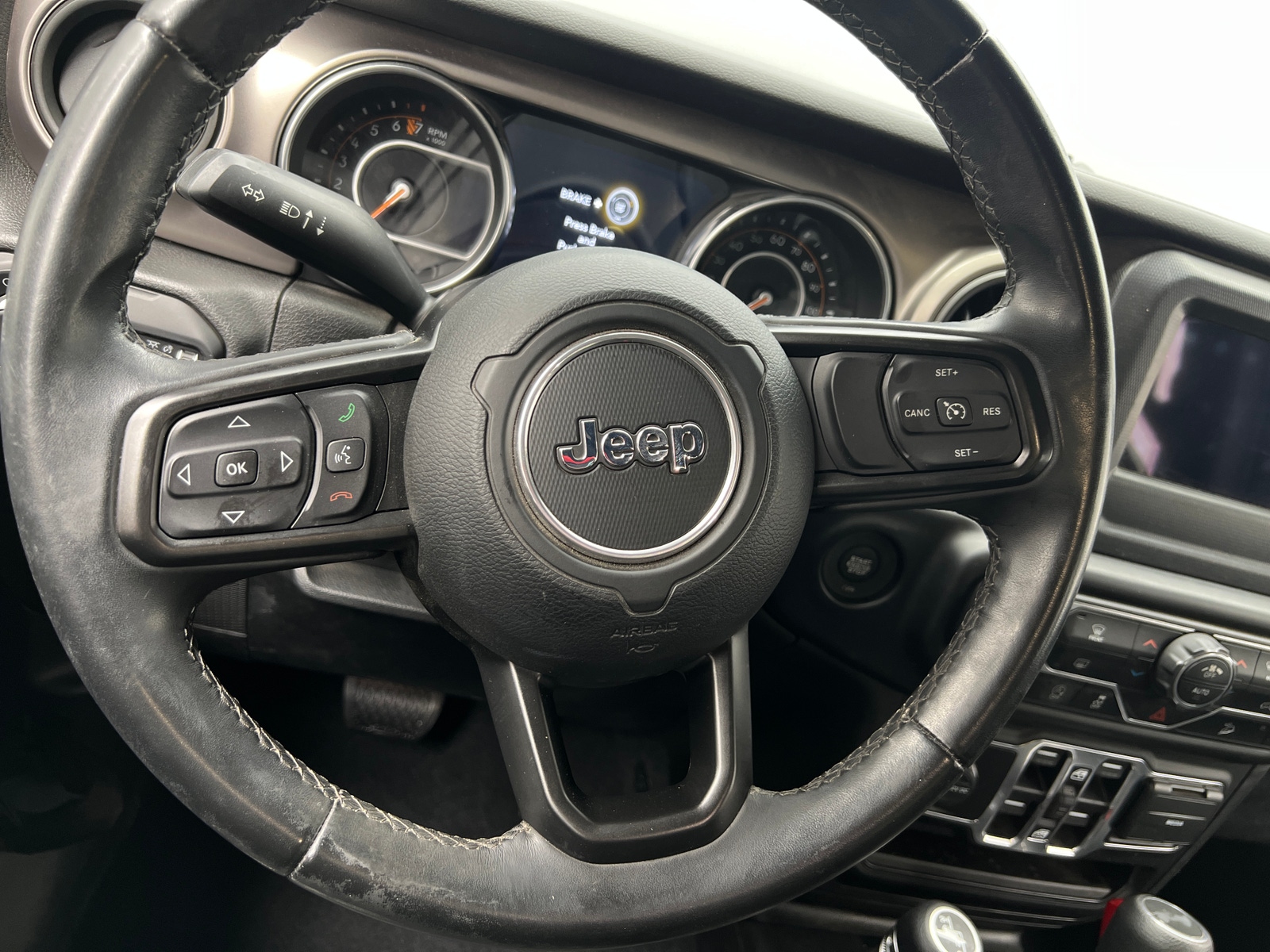 Thumbnail: 2020 Jeep Wrangler - 5
