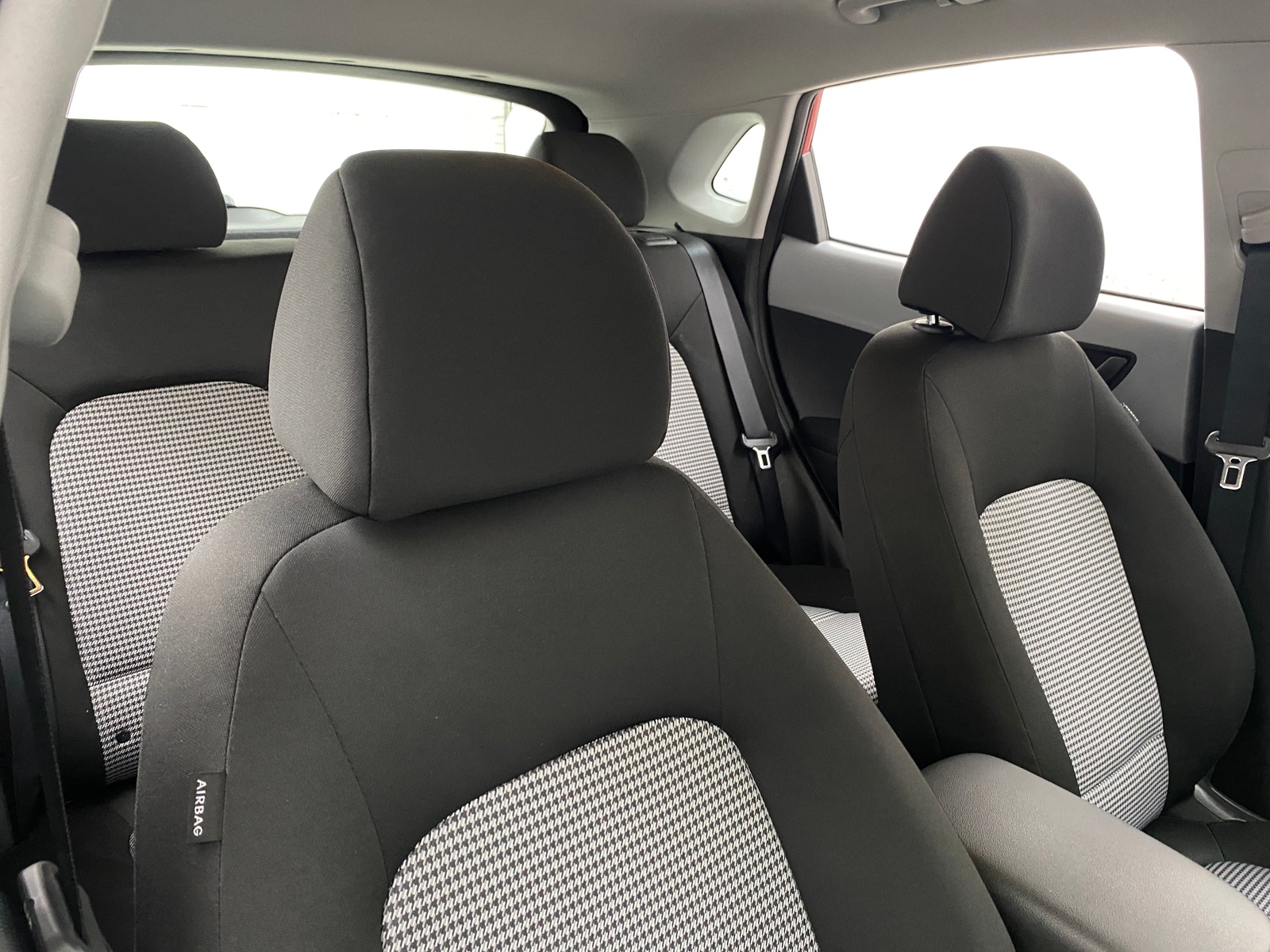 Thumbnail: 2021 Hyundai Kona - 2