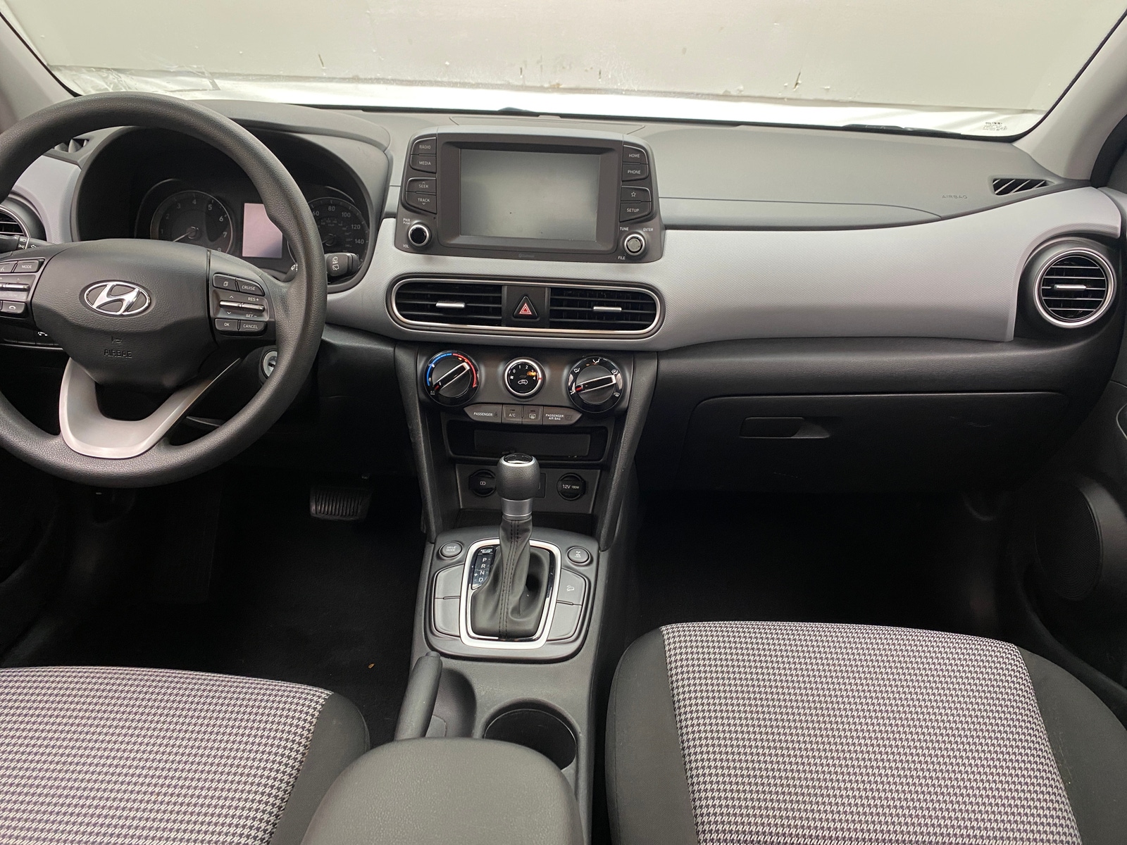 Thumbnail: 2021 Hyundai Kona - 3