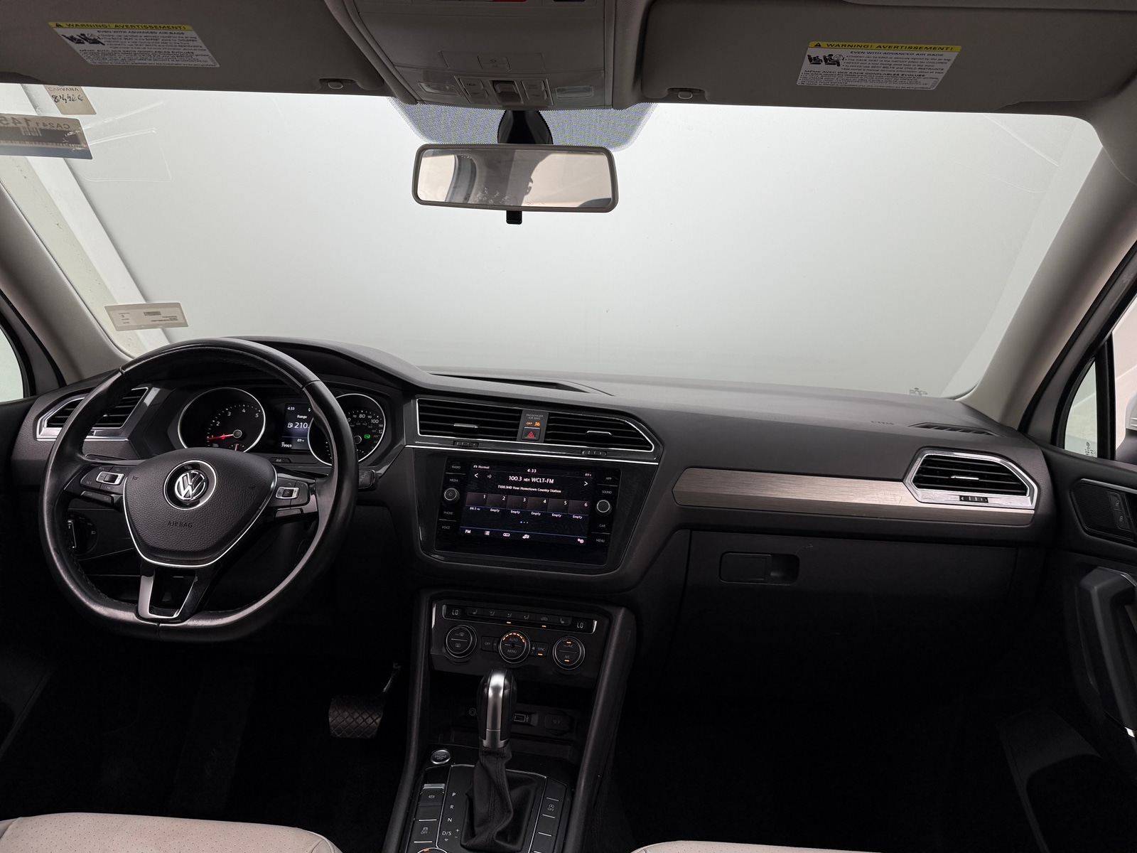 Thumbnail: 2018 Volkswagen Tiguan - 2