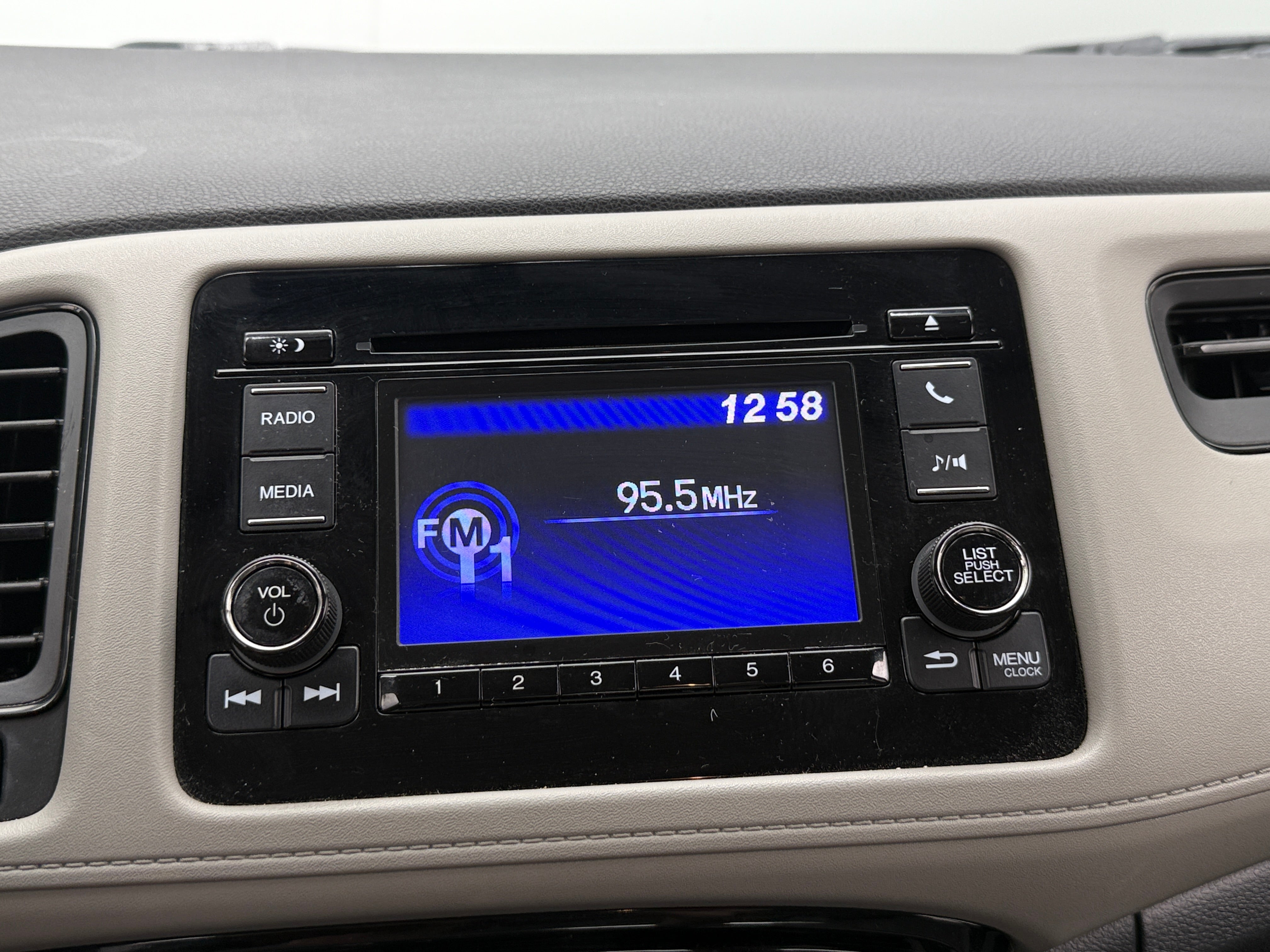 Thumbnail: 2020 Honda HR-V - 4