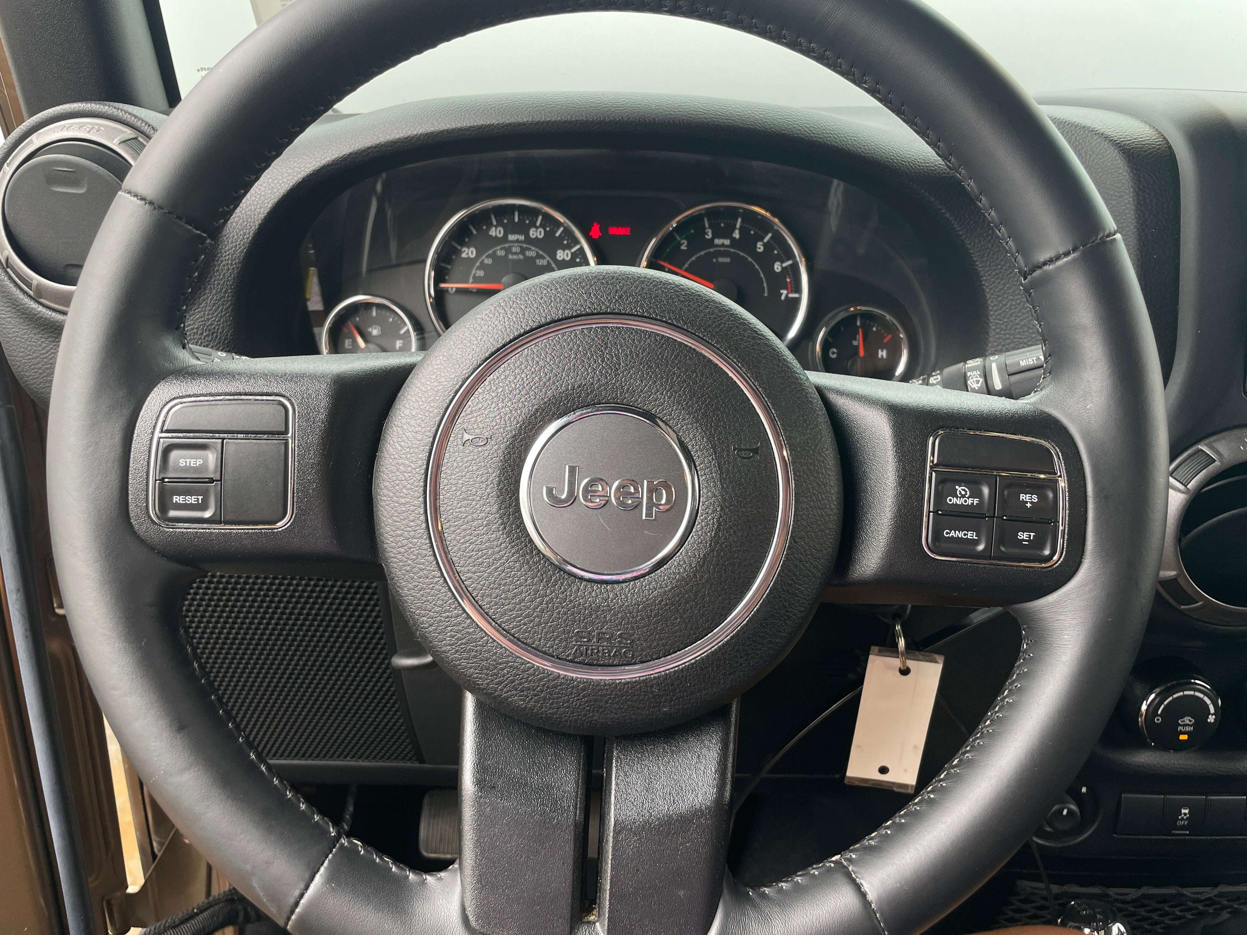 Thumbnail: 2015 Jeep Wrangler - 5