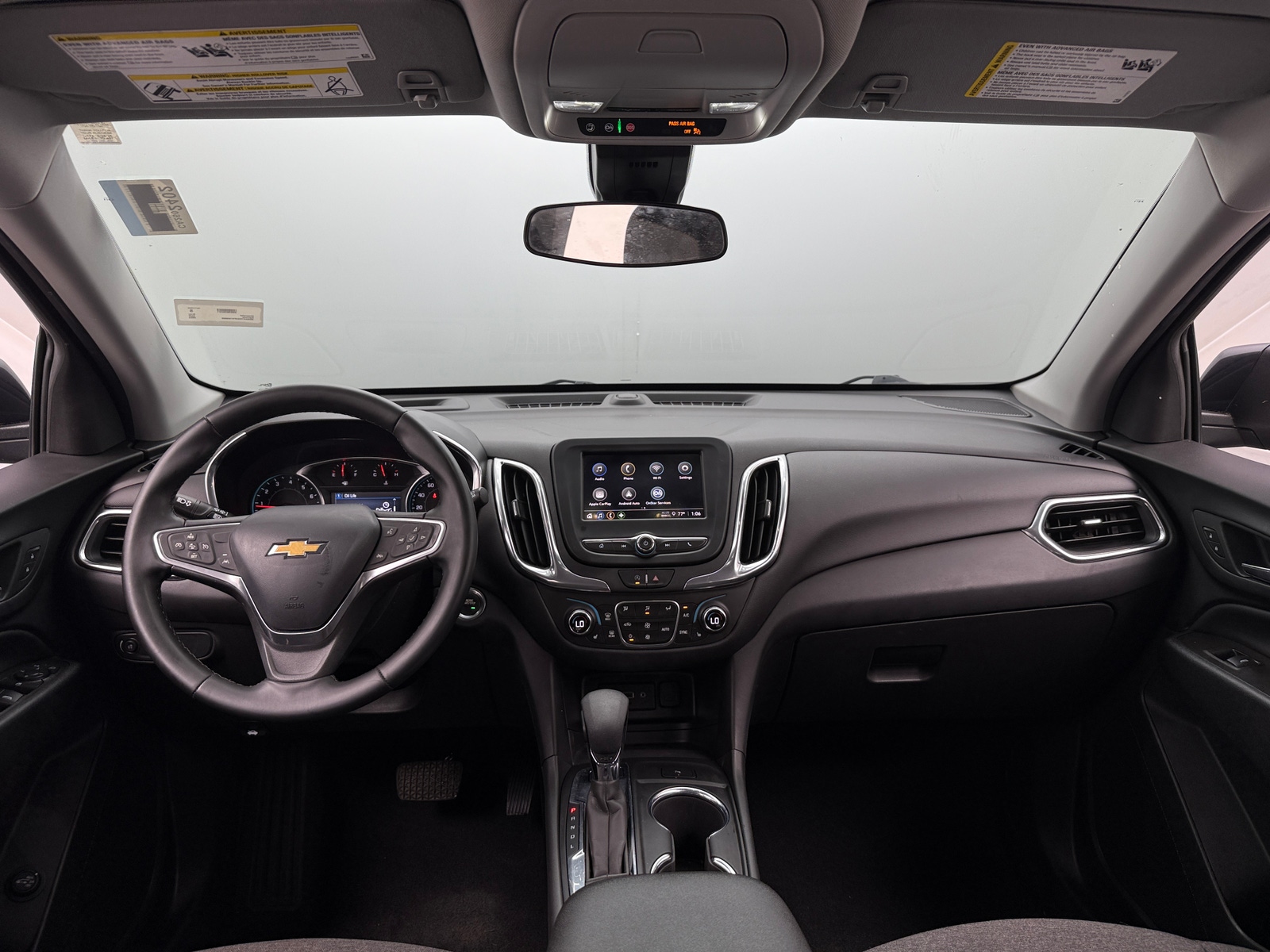 Thumbnail: 2023 Chevrolet Equinox - 3