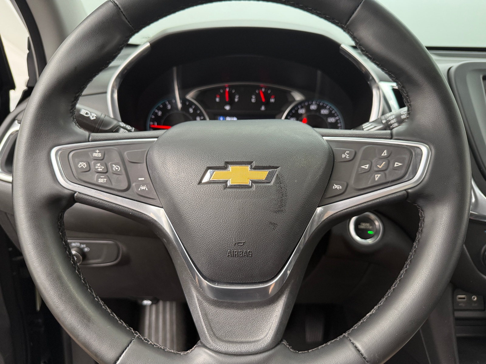 Thumbnail: 2023 Chevrolet Equinox - 5