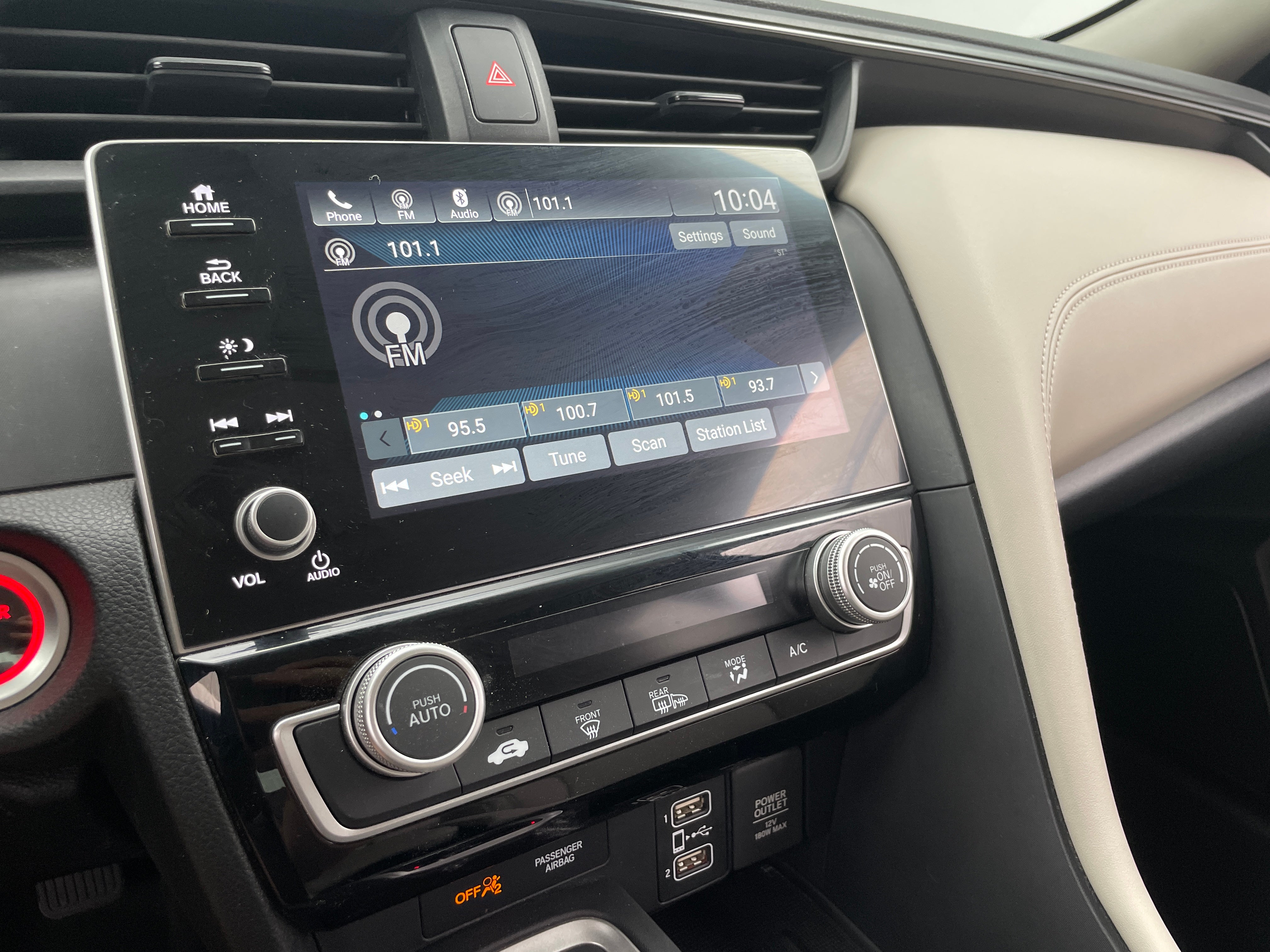 Thumbnail: 2020 Honda Insight - 4