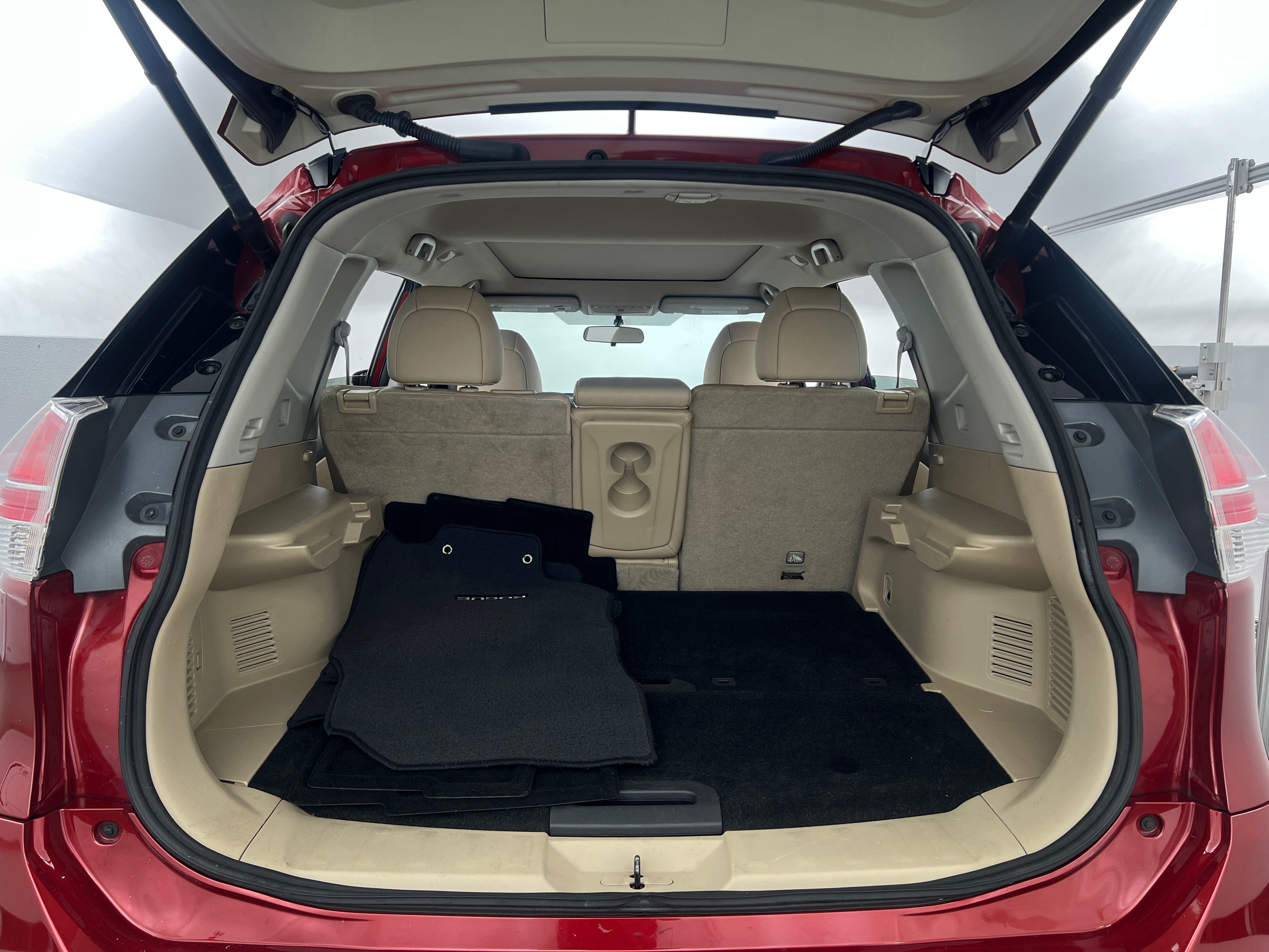 Thumbnail: 2016 Nissan Rogue - 6