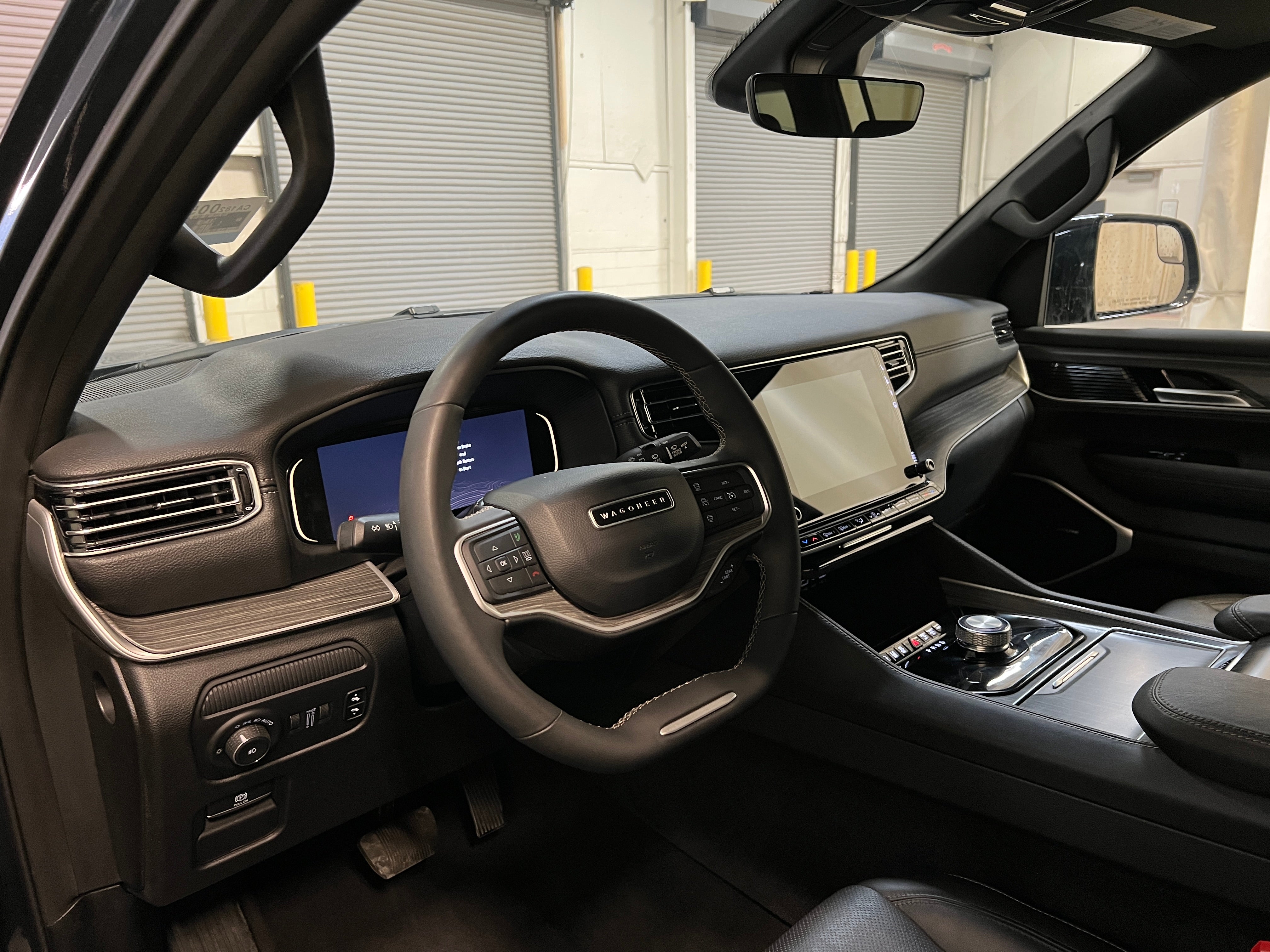 Thumbnail: 2024 Jeep Wagoneer - 2
