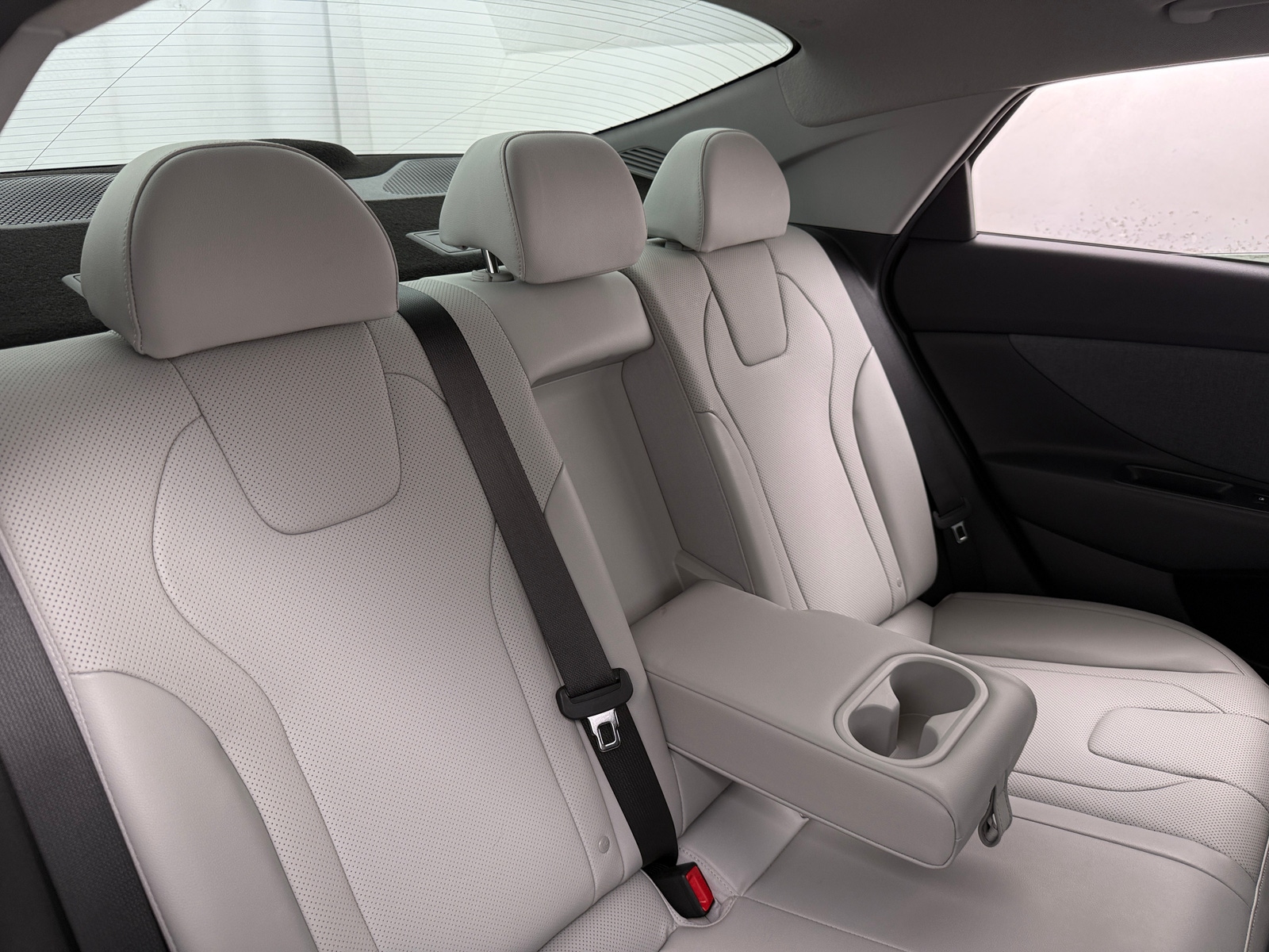 Thumbnail: 2023 Hyundai Elantra - 5