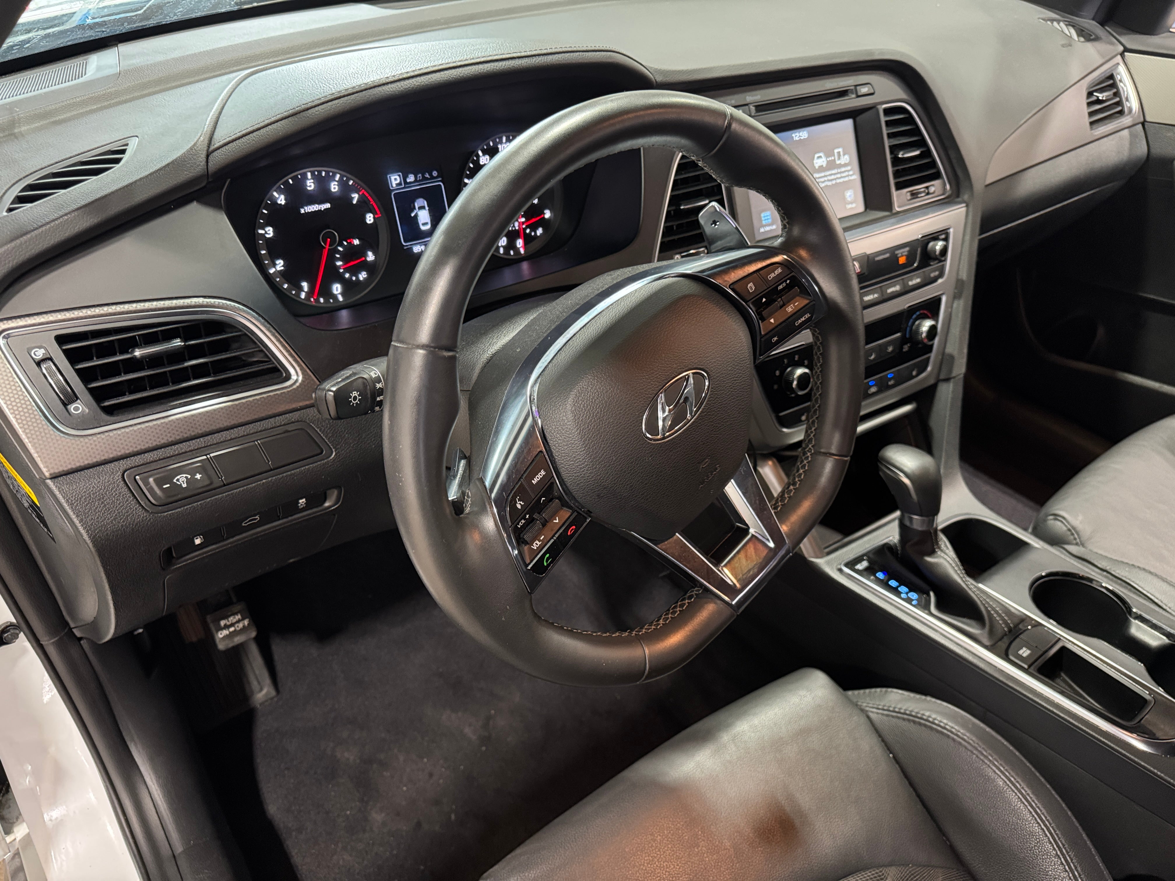 Thumbnail: 2017 Hyundai Sonata - 2
