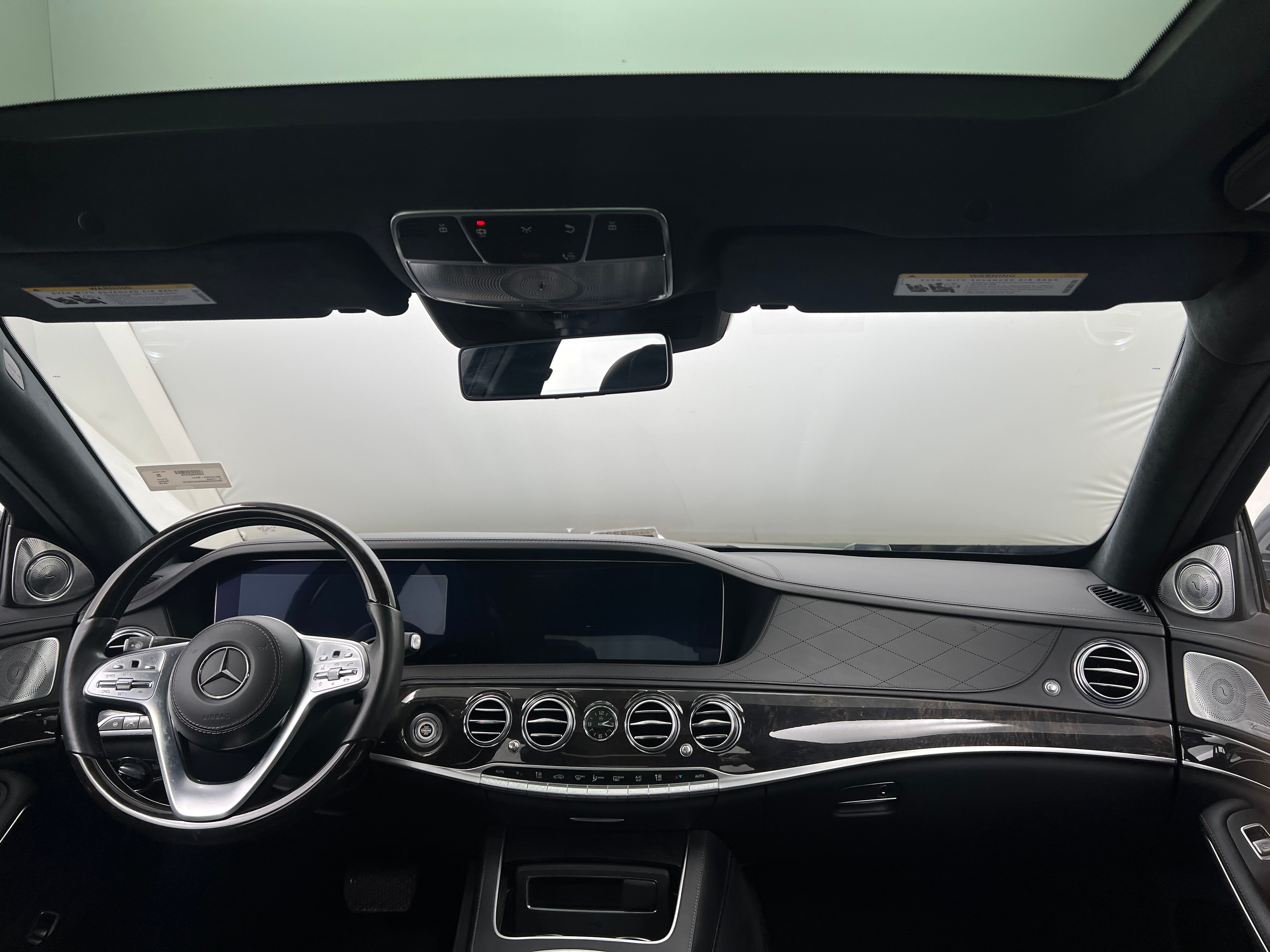 Thumbnail: 2019 Mercedes-Benz S-Class - 2