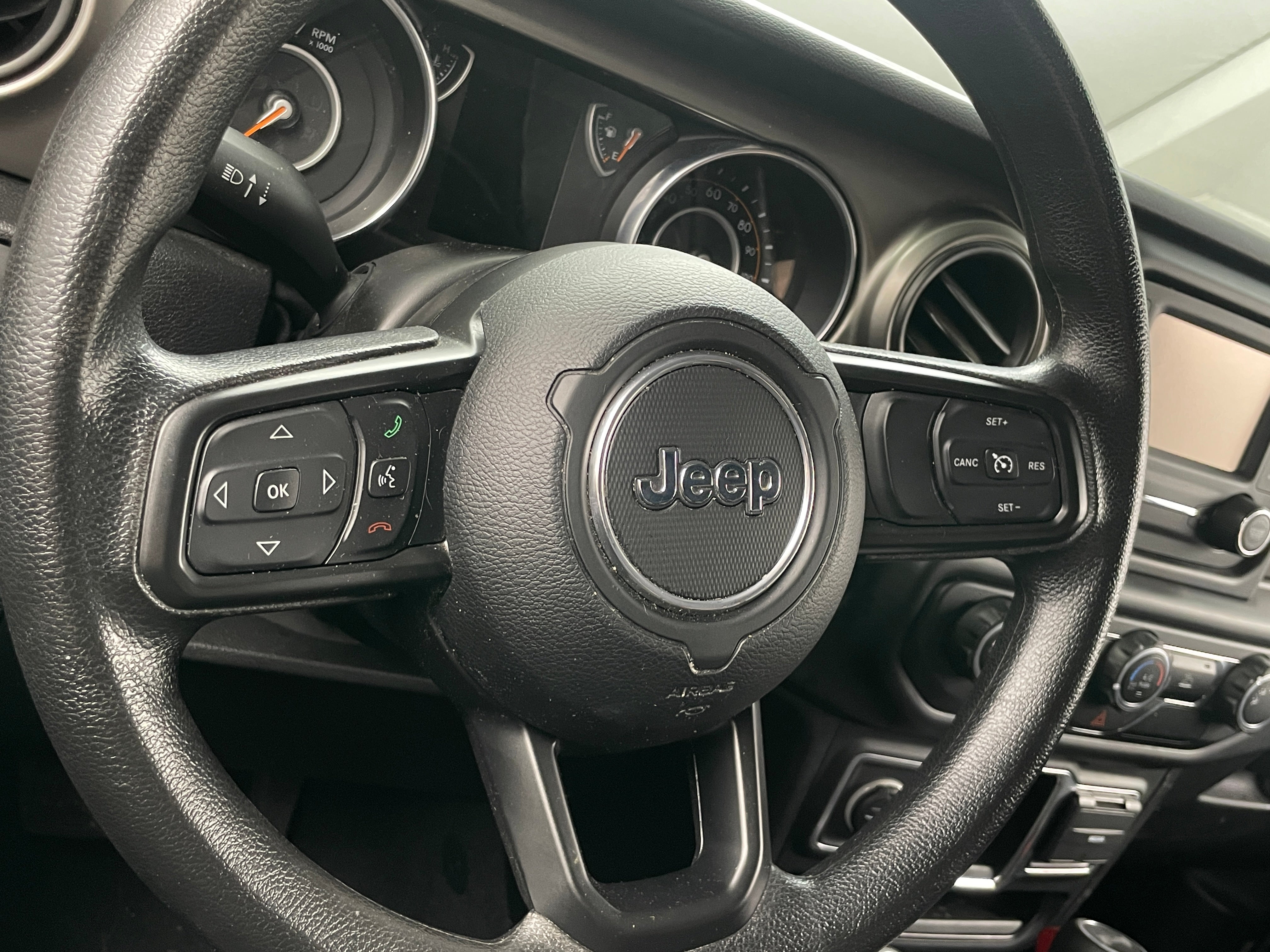 Thumbnail: 2021 Jeep Wrangler - 5