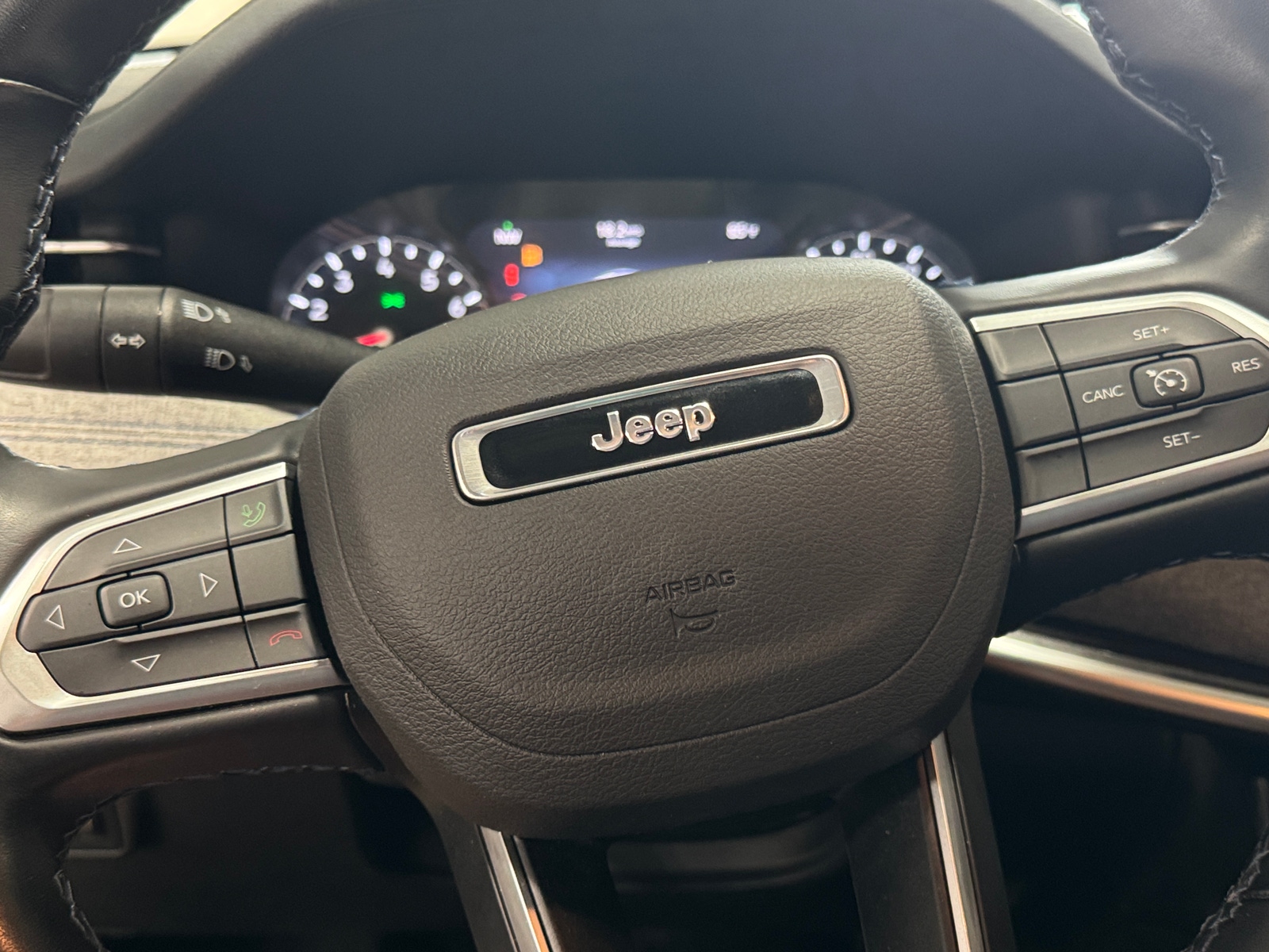 Thumbnail: 2022 Jeep Compass - 4