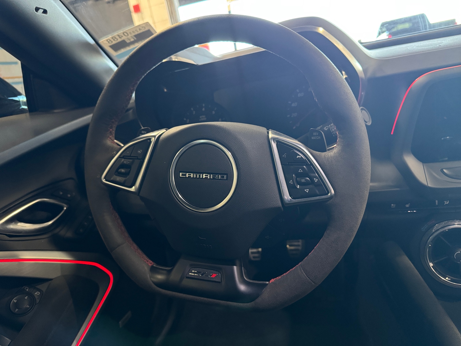 Thumbnail: 2018 Chevrolet Camaro - 3