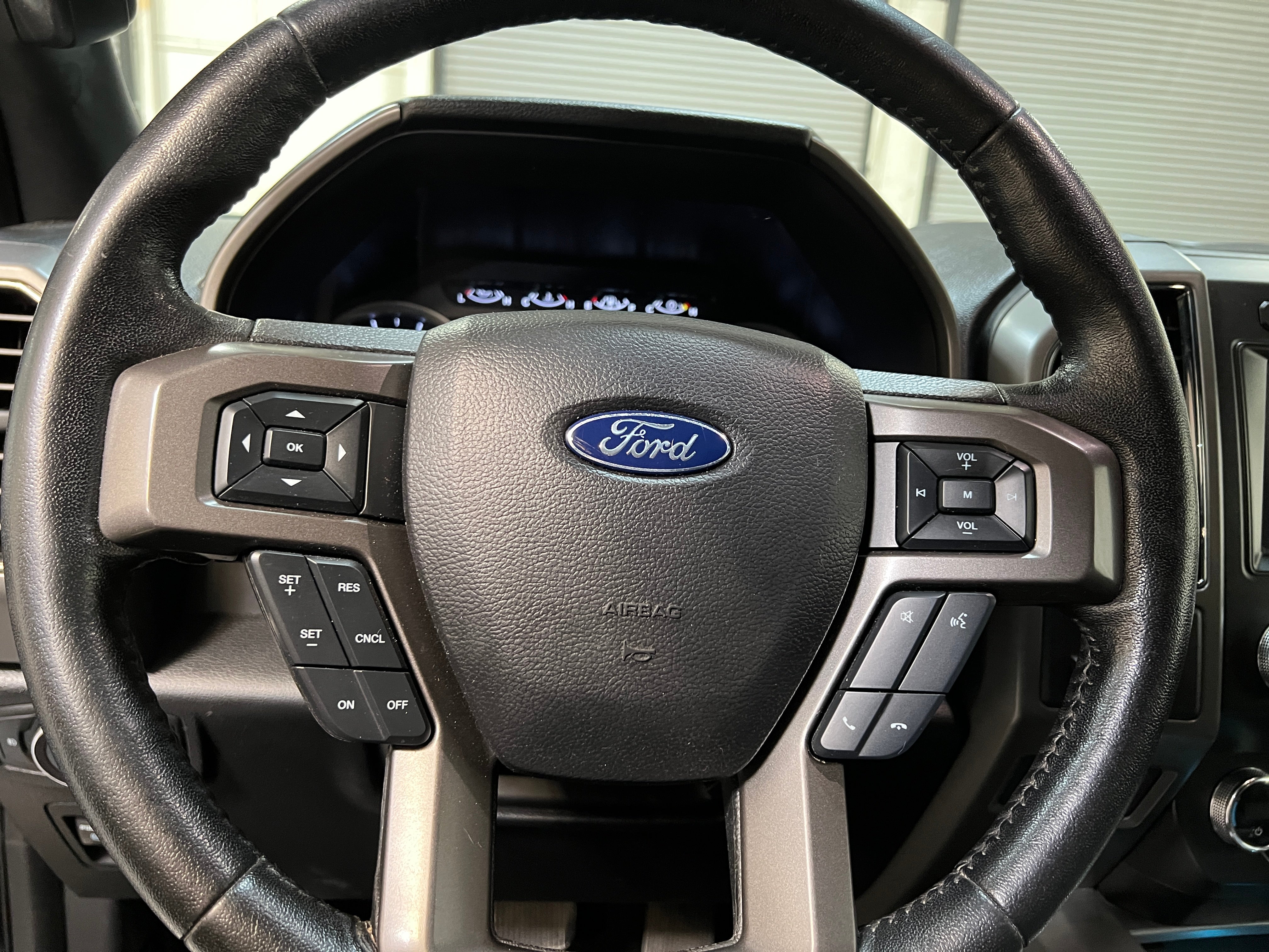 Thumbnail: 2019 Ford Expedition MAX - 4