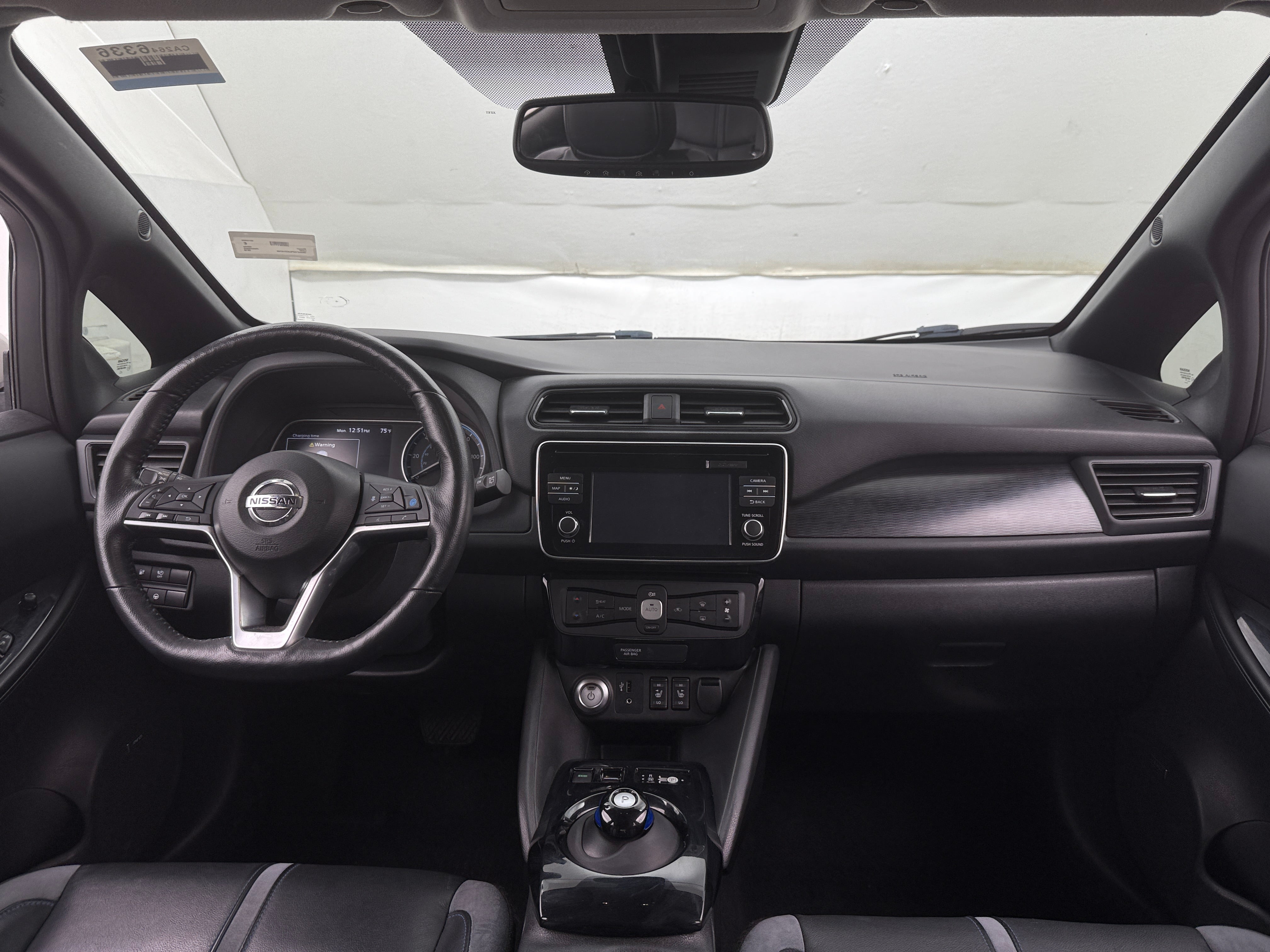 Thumbnail: 2018 Nissan Leaf - 2
