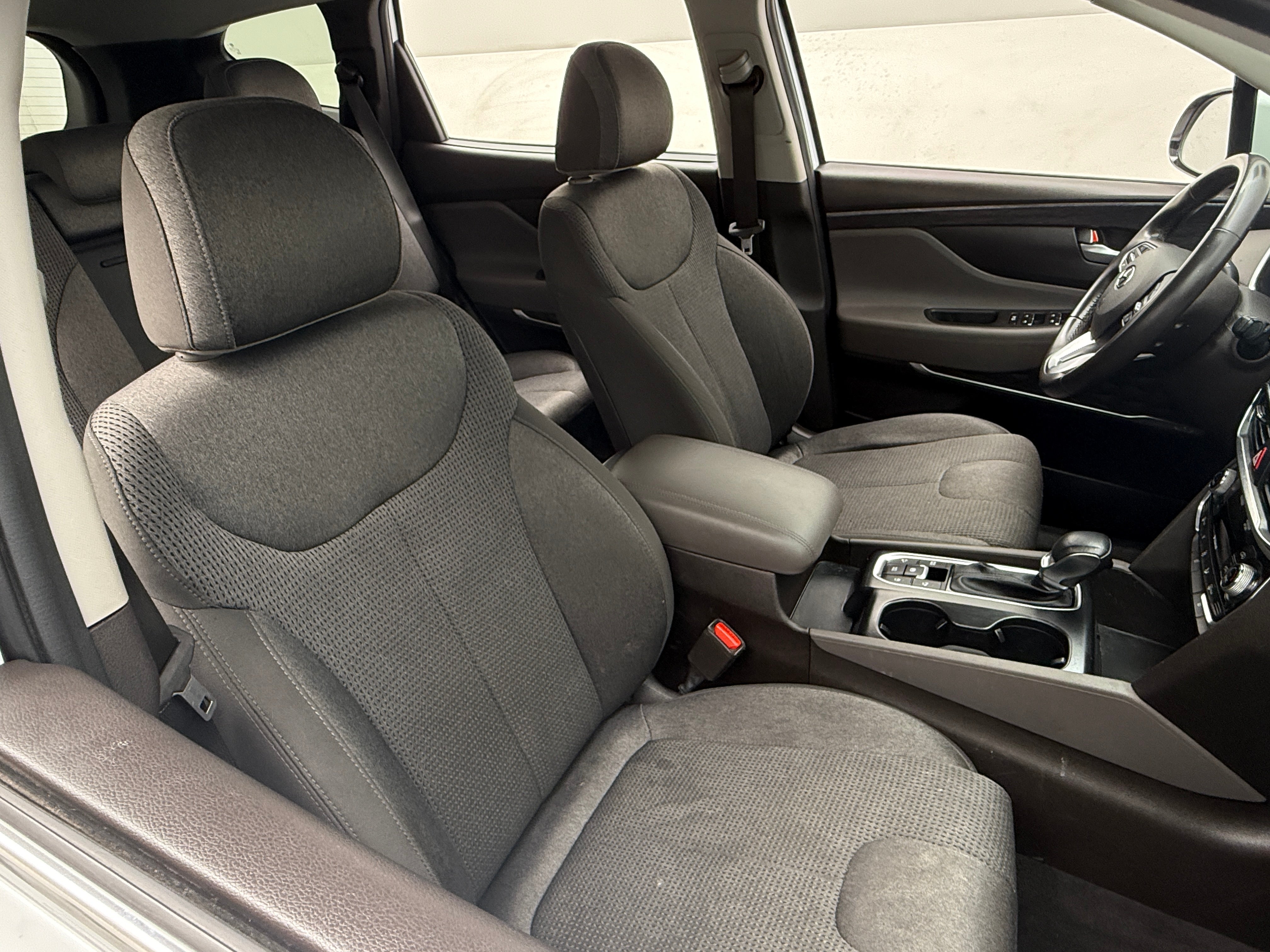 Thumbnail: 2019 Hyundai Santa Fe - 2