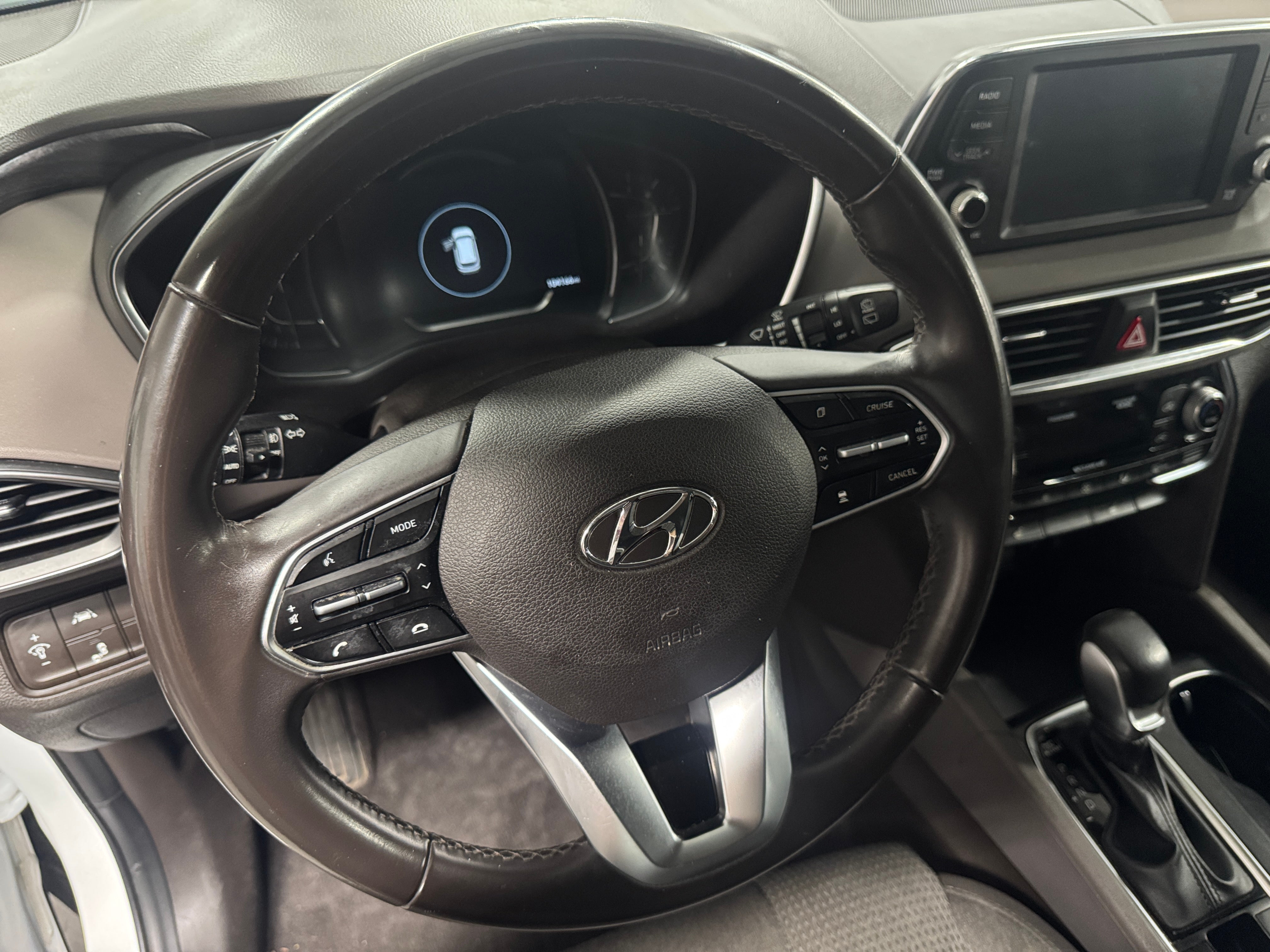 Thumbnail: 2019 Hyundai Santa Fe - 5