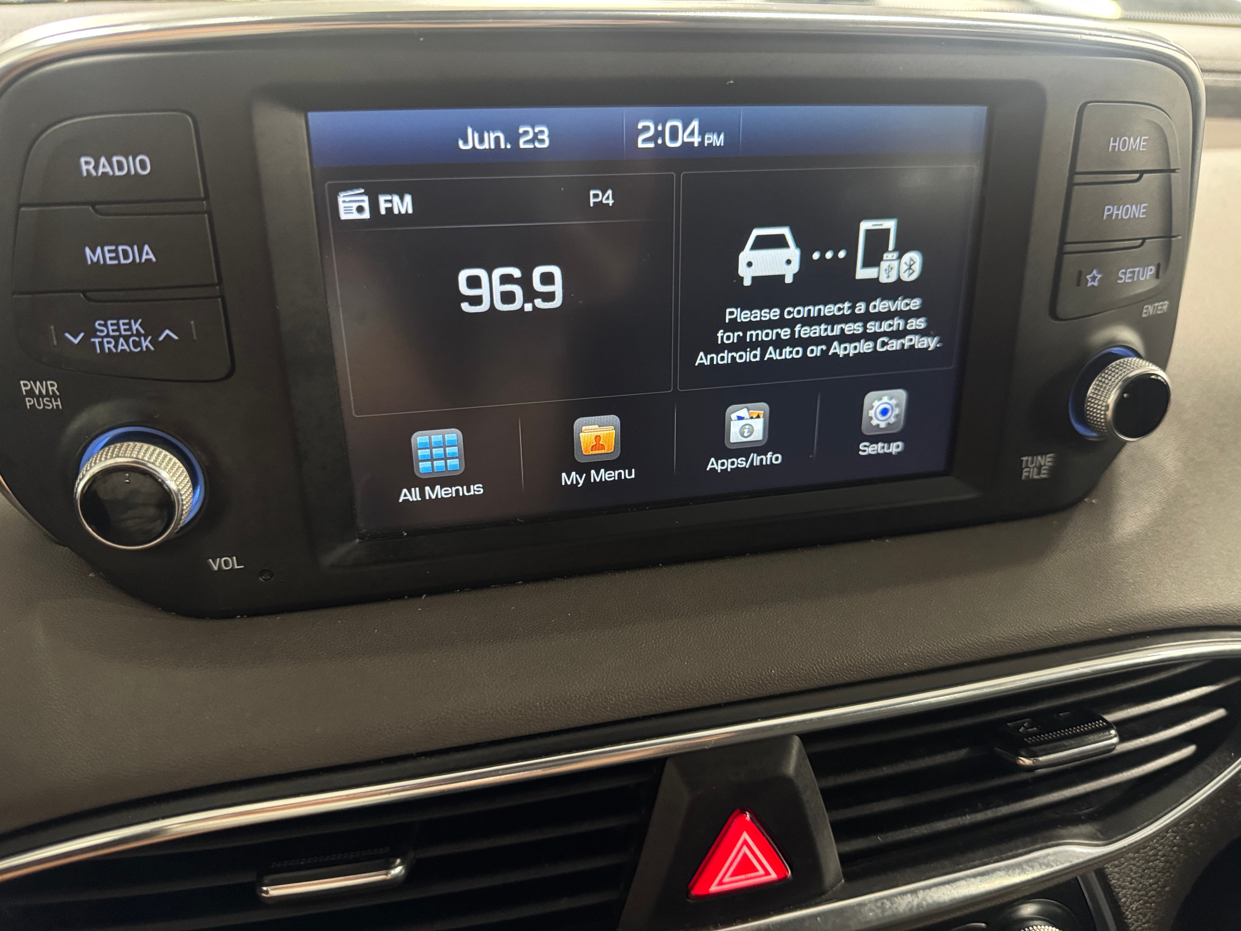 Thumbnail: 2019 Hyundai Santa Fe - 4