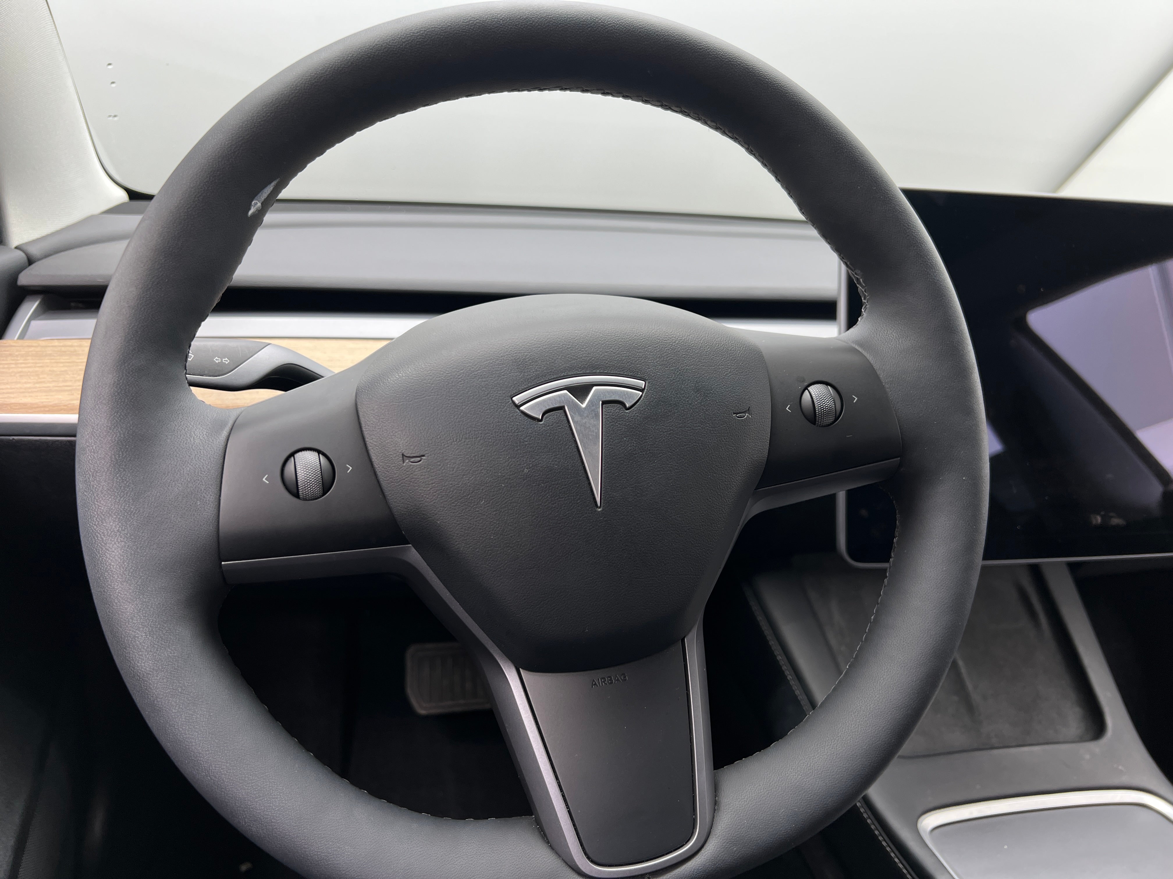 Thumbnail: 2021 Tesla Model 3 - 4