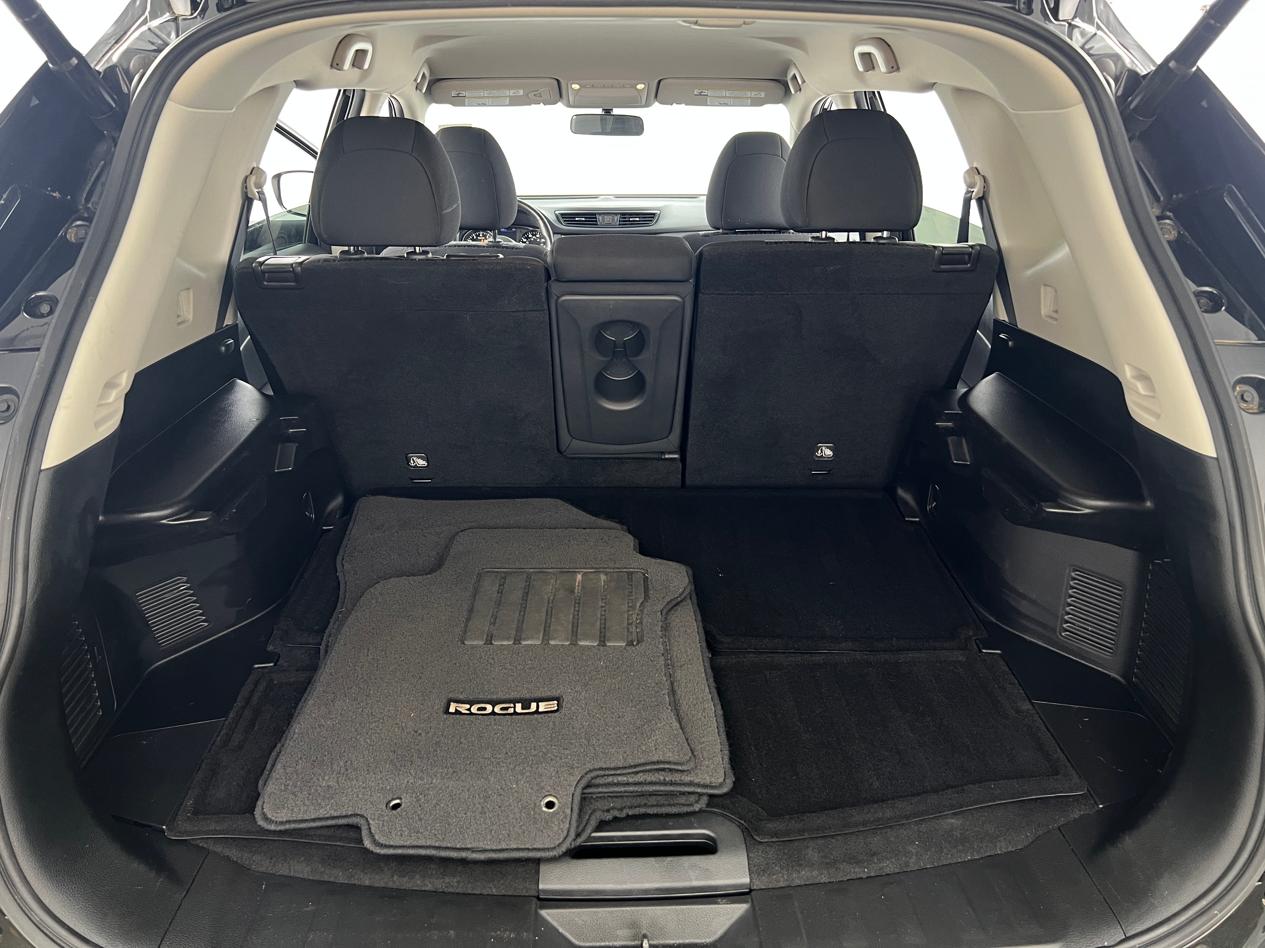 Thumbnail: 2018 Nissan Rogue - 7