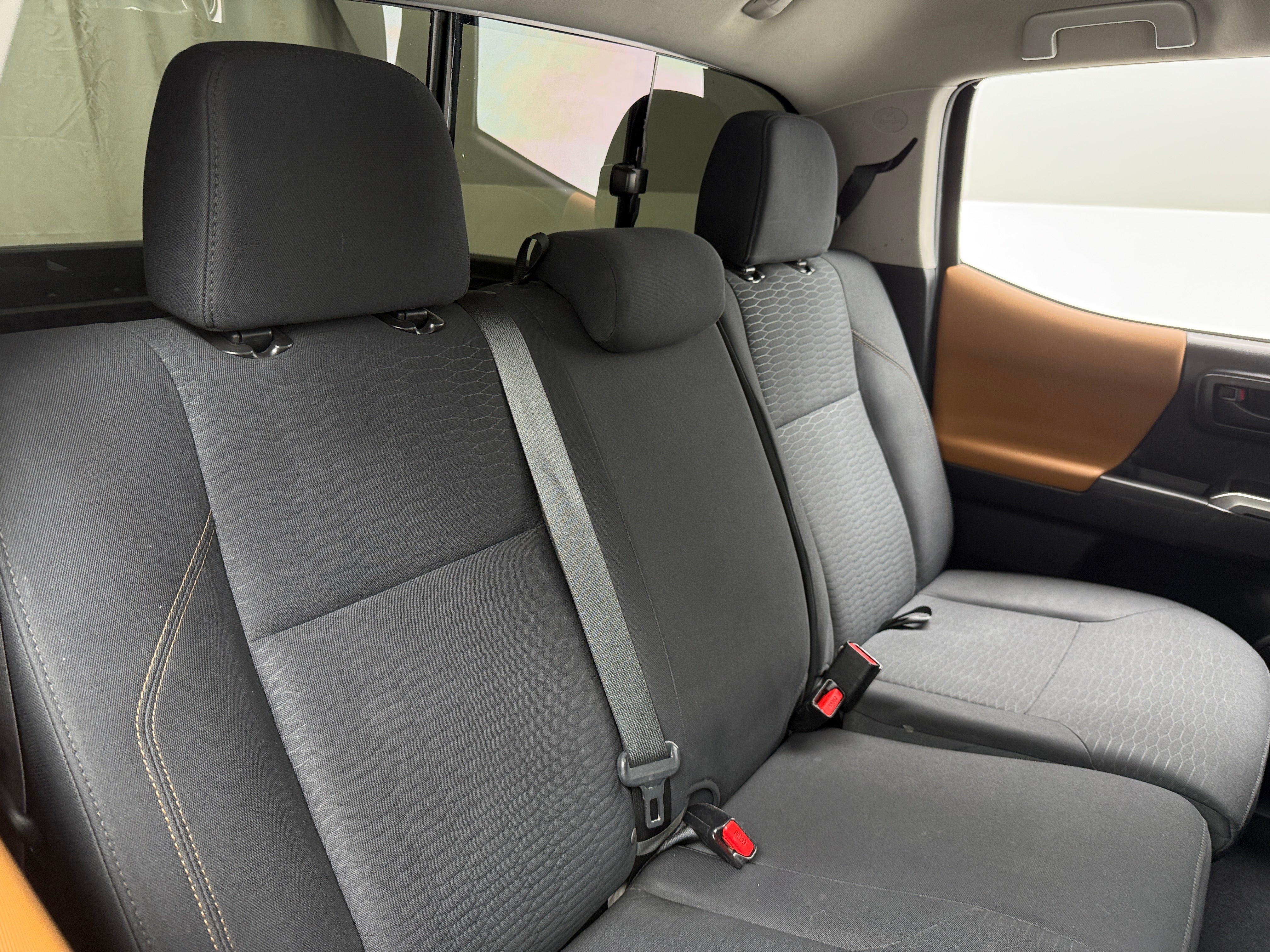 Thumbnail: 2019 Toyota Tacoma - 6