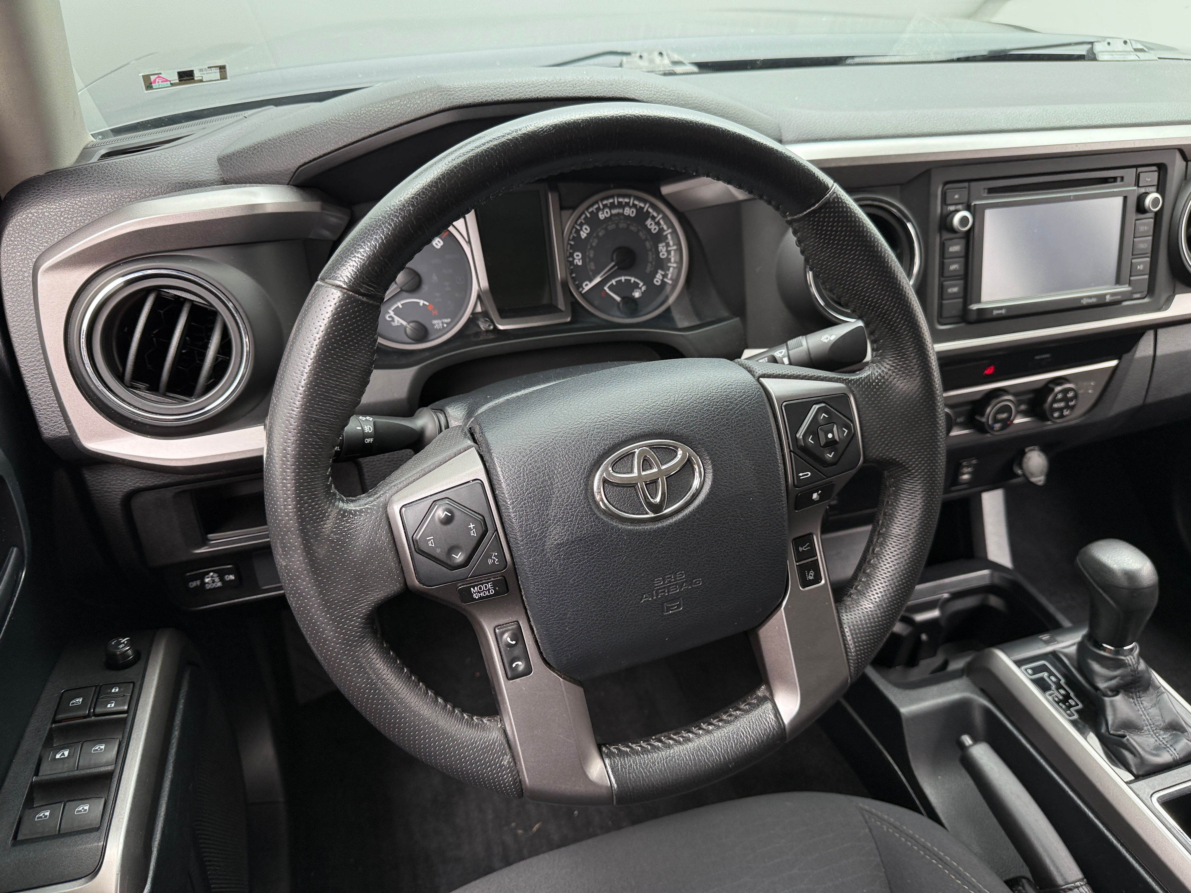 Thumbnail: 2019 Toyota Tacoma - 5