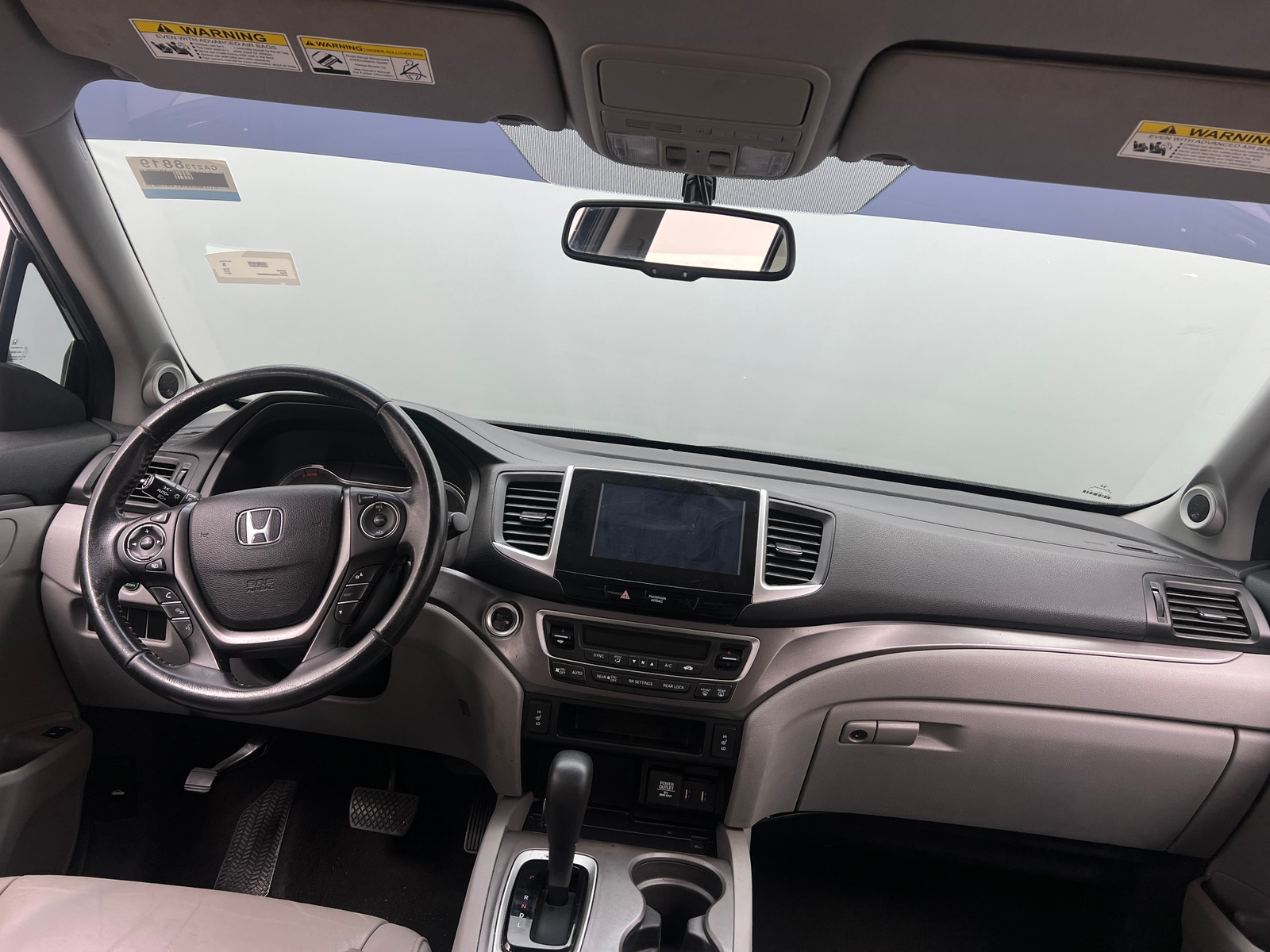 Thumbnail: 2017 Honda Pilot - 2